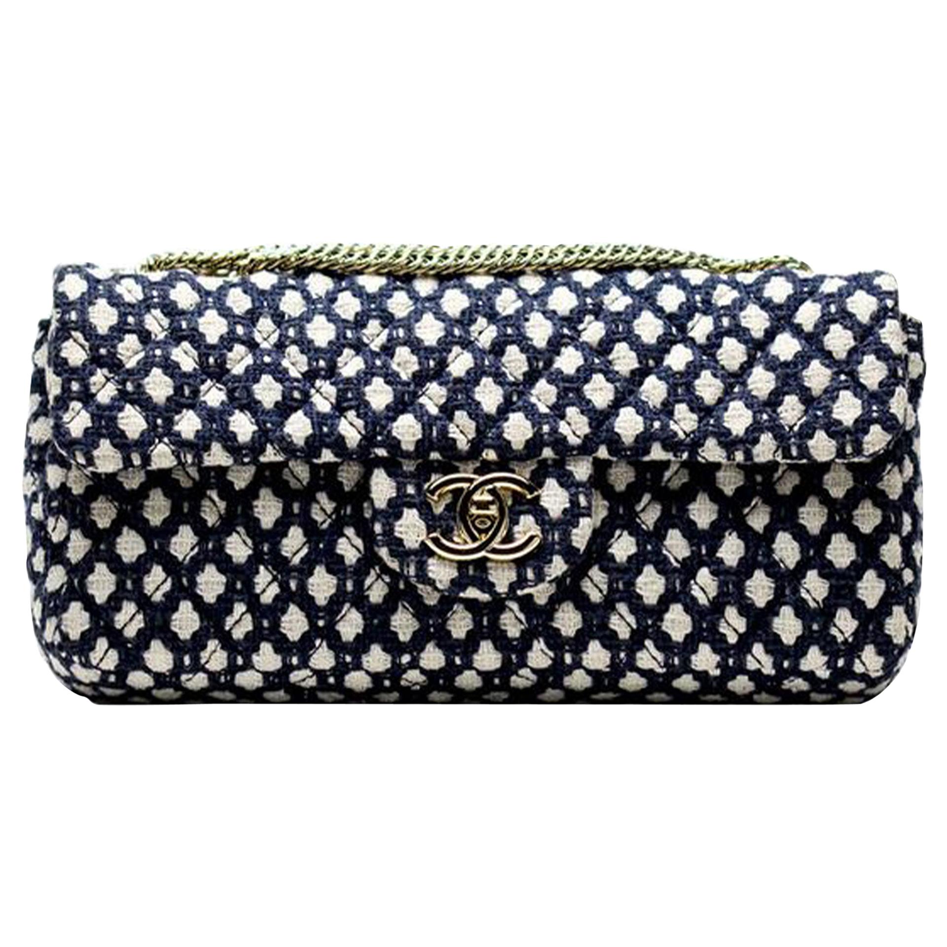 Chanel Blue Off White Spotted Cotton Blend Classic Flap Shoulder Bag In Good Condition For Sale In Miami, FL