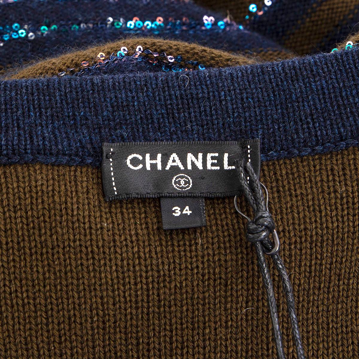 CHANEL blue & olive cashmere 2020 20C STRIPED SEQUIN KNIT Coat Jacket 34 XXS For Sale 4