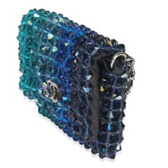 Chanel - Micro-pochette en perles bleu ombré sur chaîne