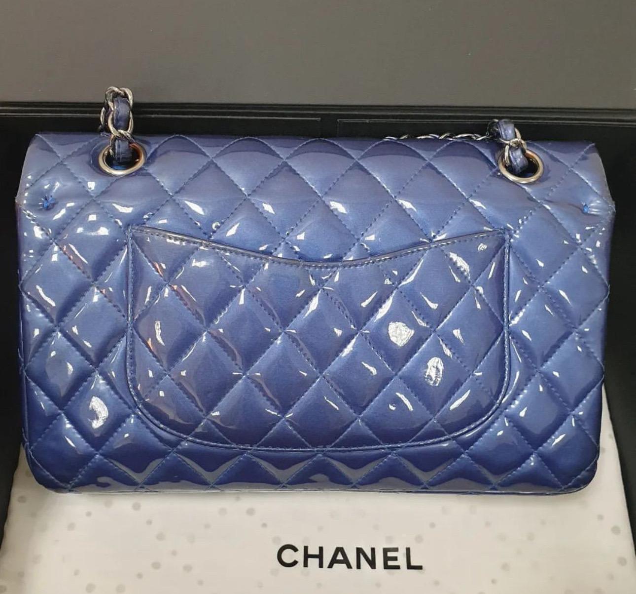 Chanel Blue Patent Leather Timeless Classic Double Flap Bag In Good Condition In Krakow, PL