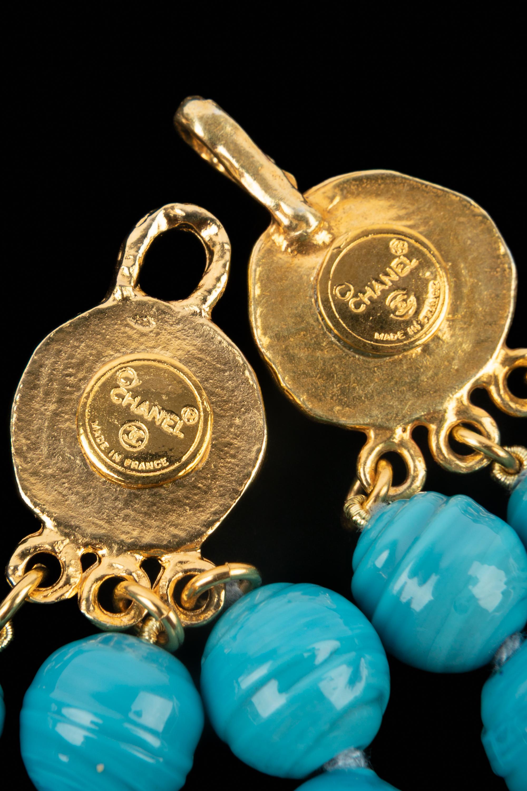 Collana di perle blu Chanel in vendita 3