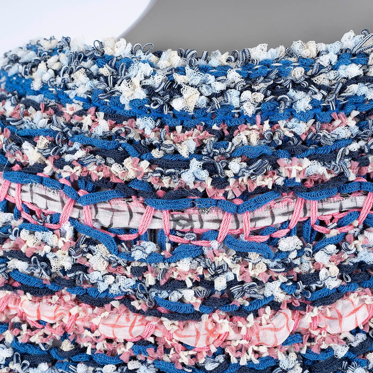 CHANEL blue & pink 2015 15C DUBAI SHORT SLEEVE KNIT Dress 40 M For Sale 2