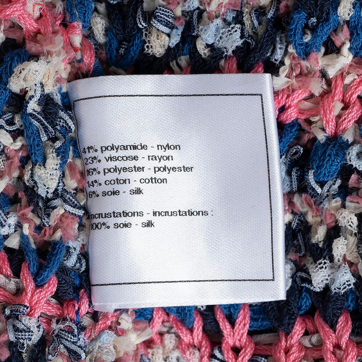 CHANEL blue & pink 2015 15C DUBAI SHORT SLEEVE KNIT Dress 40 M For Sale 4
