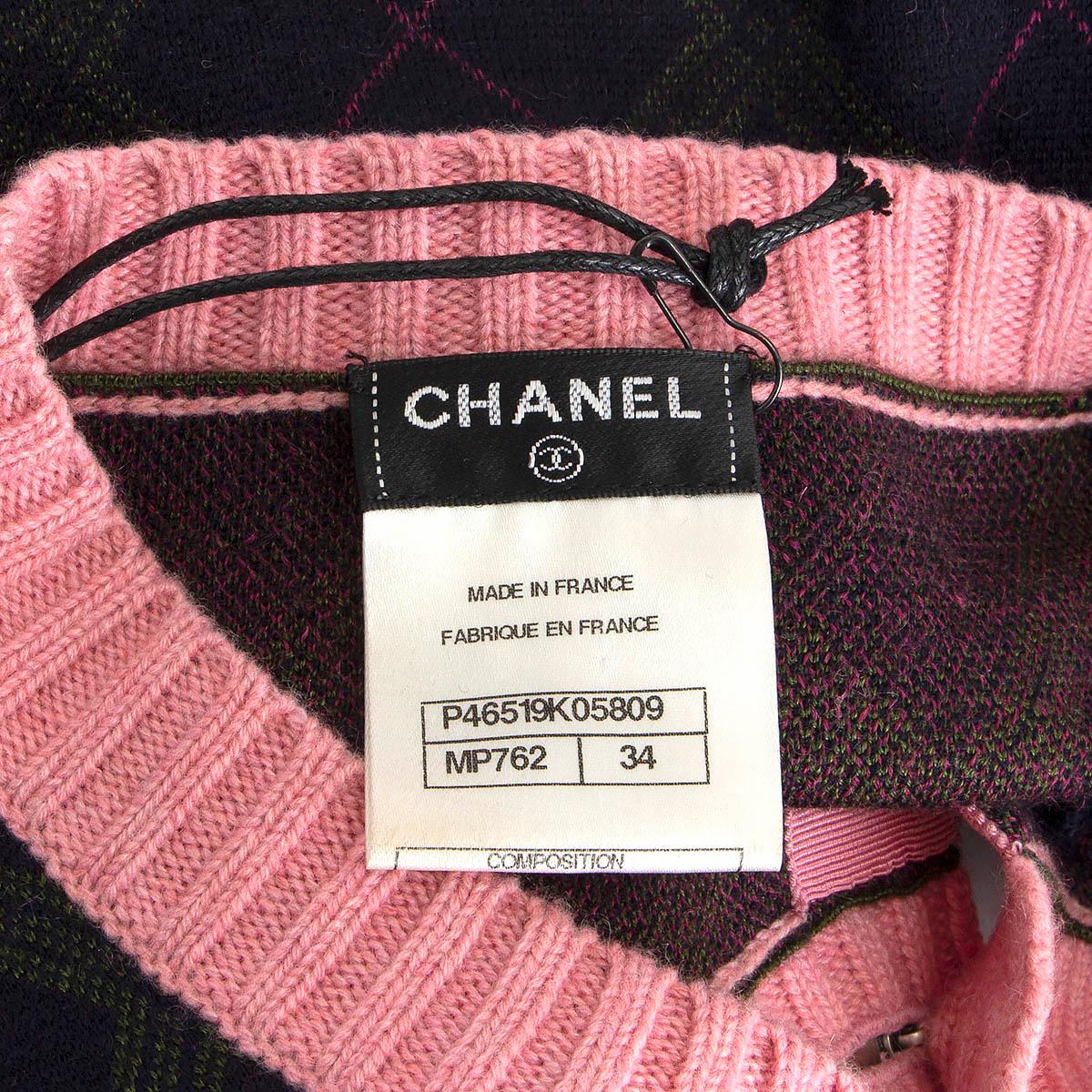 CHANEL blue & pink cashmere 2013 EDINBURGH ARGYLE Cardigan Sweater 34 XXS For Sale 3