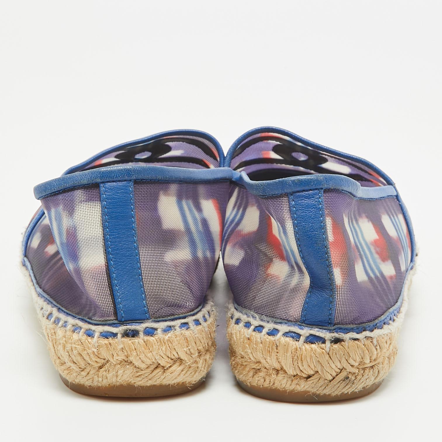 Chanel Blue Printed Mesh and Leather CC Espadrille Flats Size 39 1