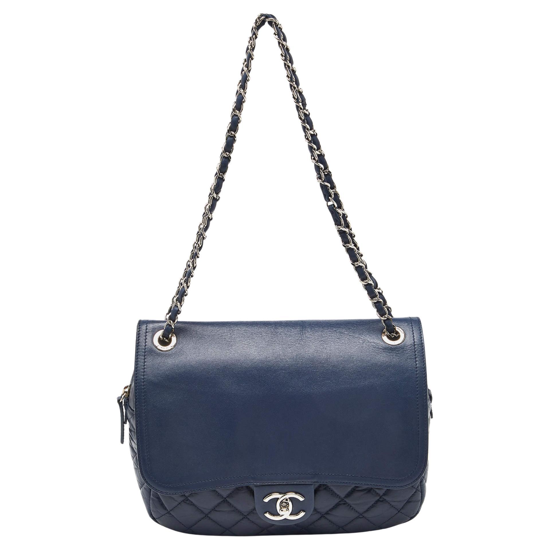 Chanel Blue Quilted Aged Leather Flap Shoulder Bag For Sale