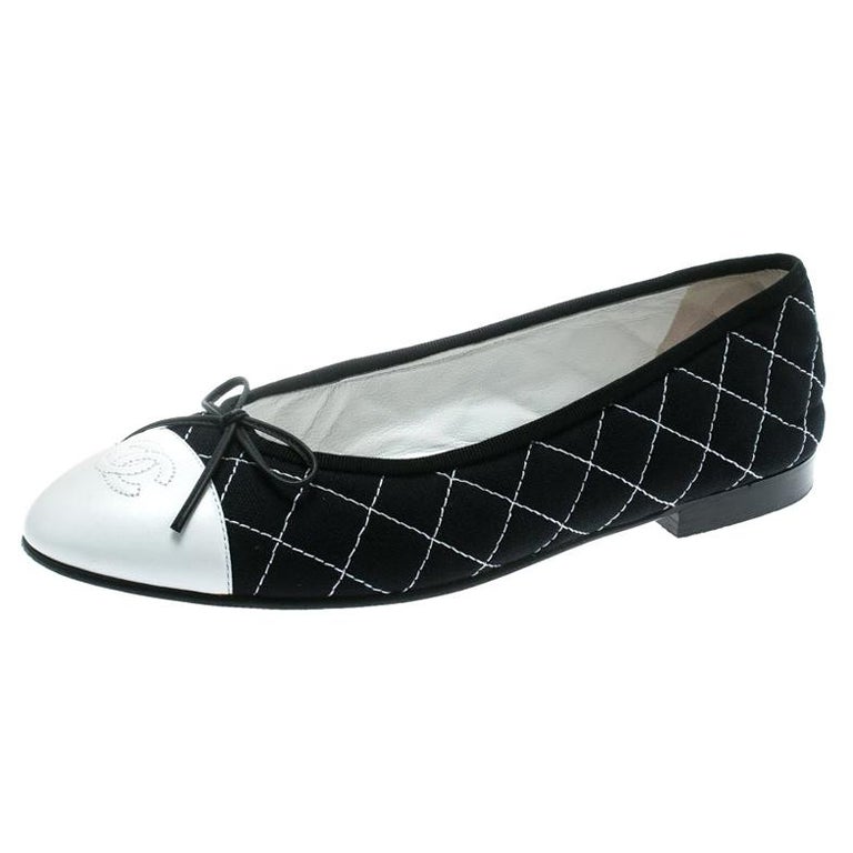 CC 25 Ballet Flat Large Logo Burgundy Quilted Calfskin main image 1