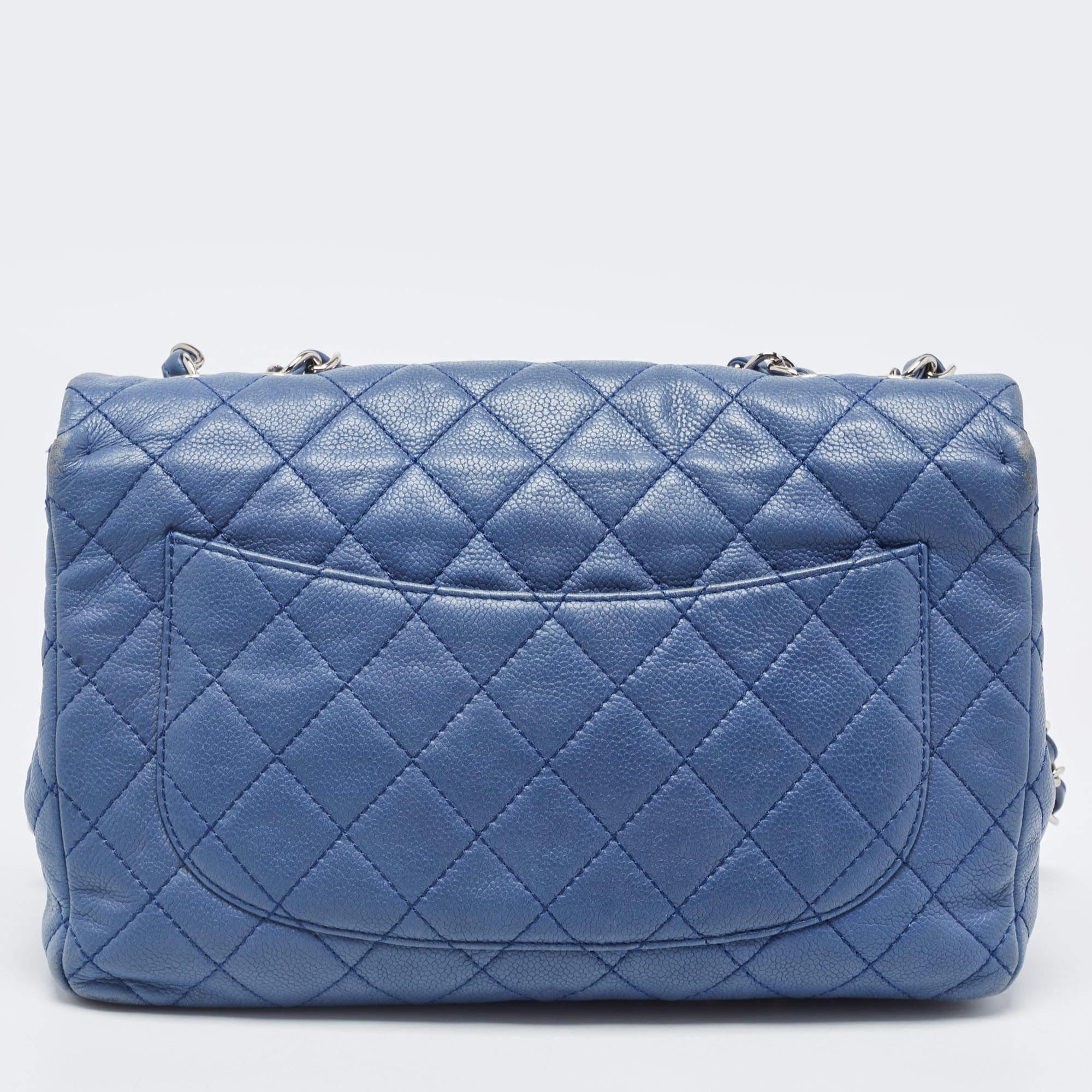 Chanel Blue Quilted Caviar Leather Jumbo Classic Single Flap Bag For Sale 4