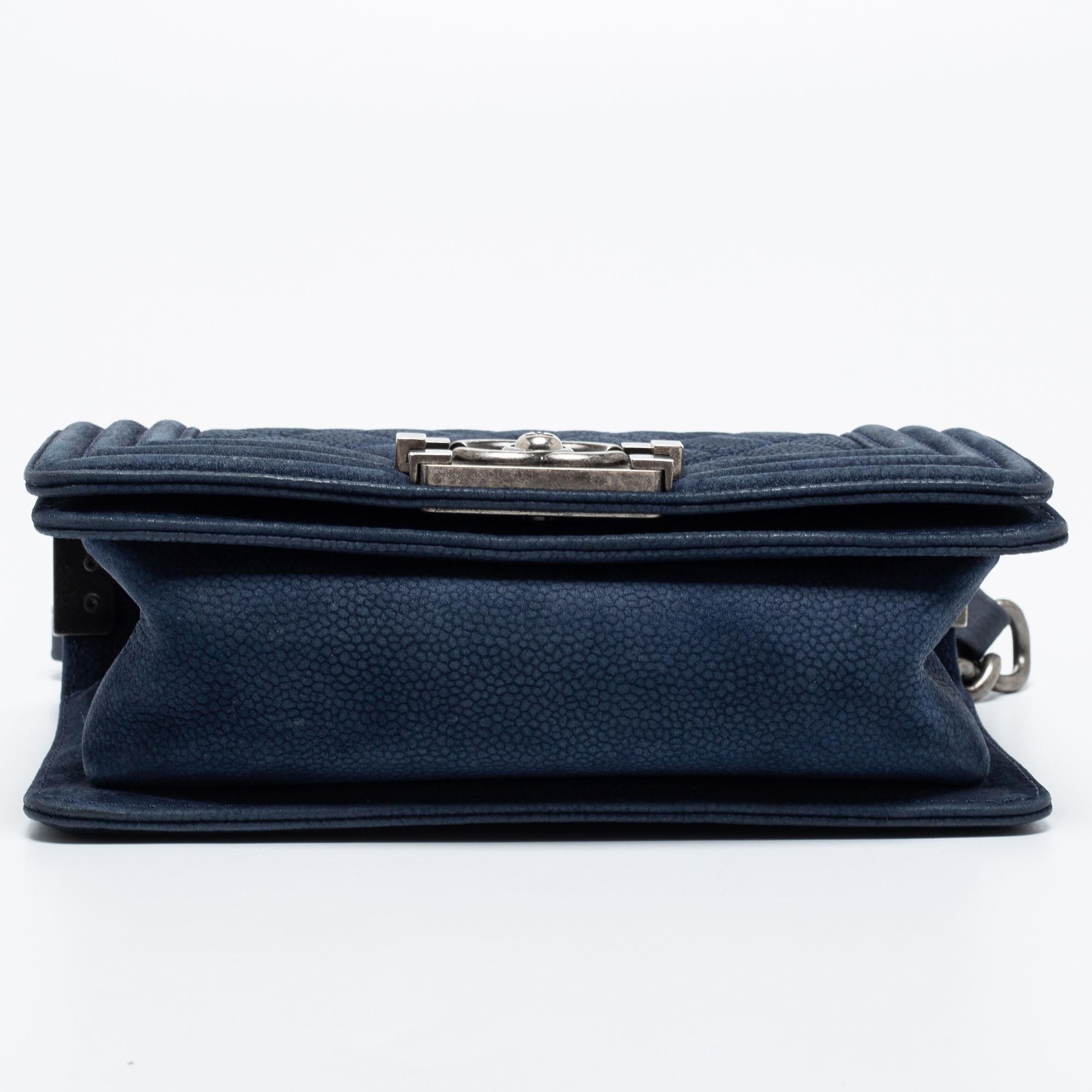 Chanel Blue Quilted Caviar Nubuck Leather Small Boy Flap Bag In Good Condition In Dubai, Al Qouz 2