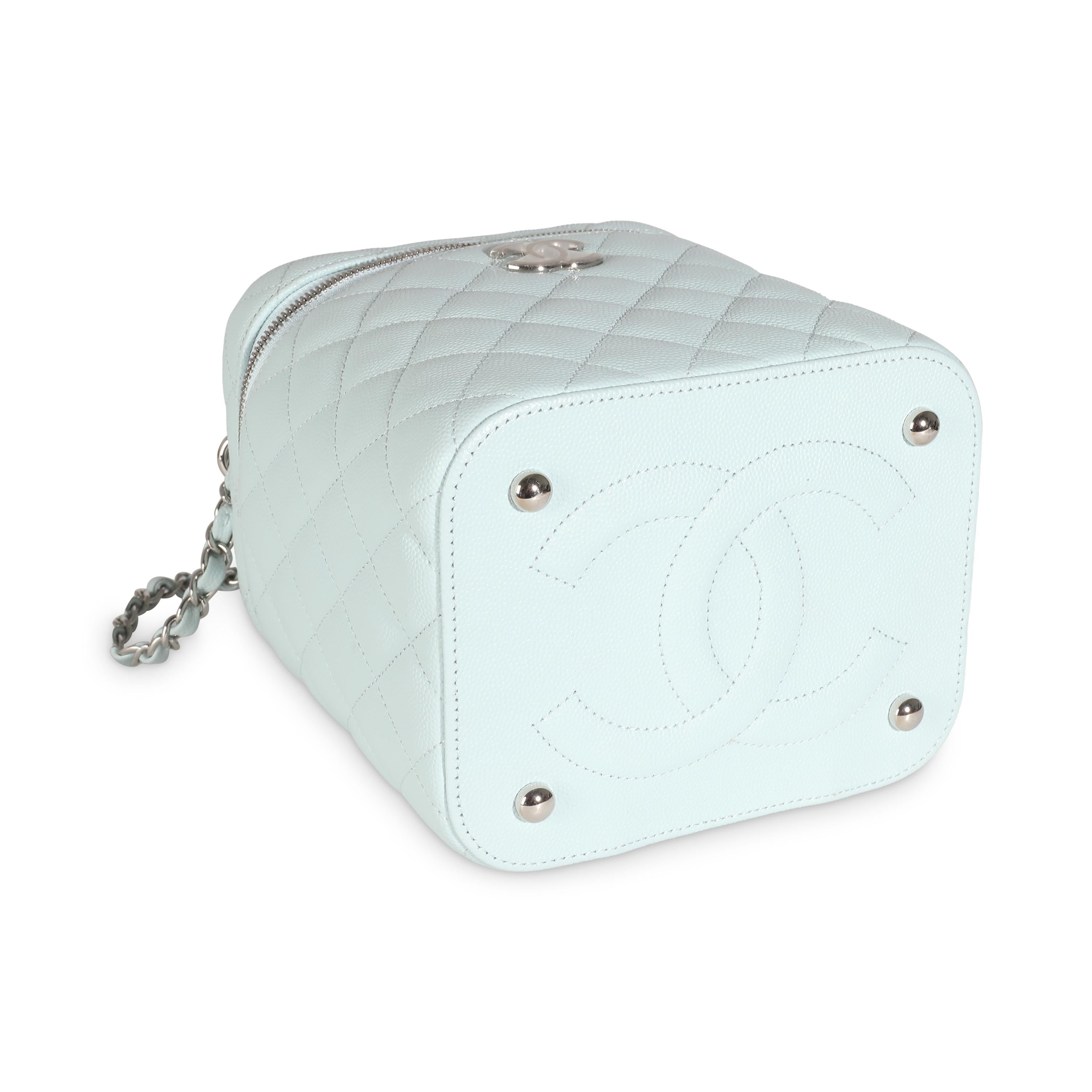 Women's Chanel Blue Quilted Caviar Top Handle Vanity Case For Sale