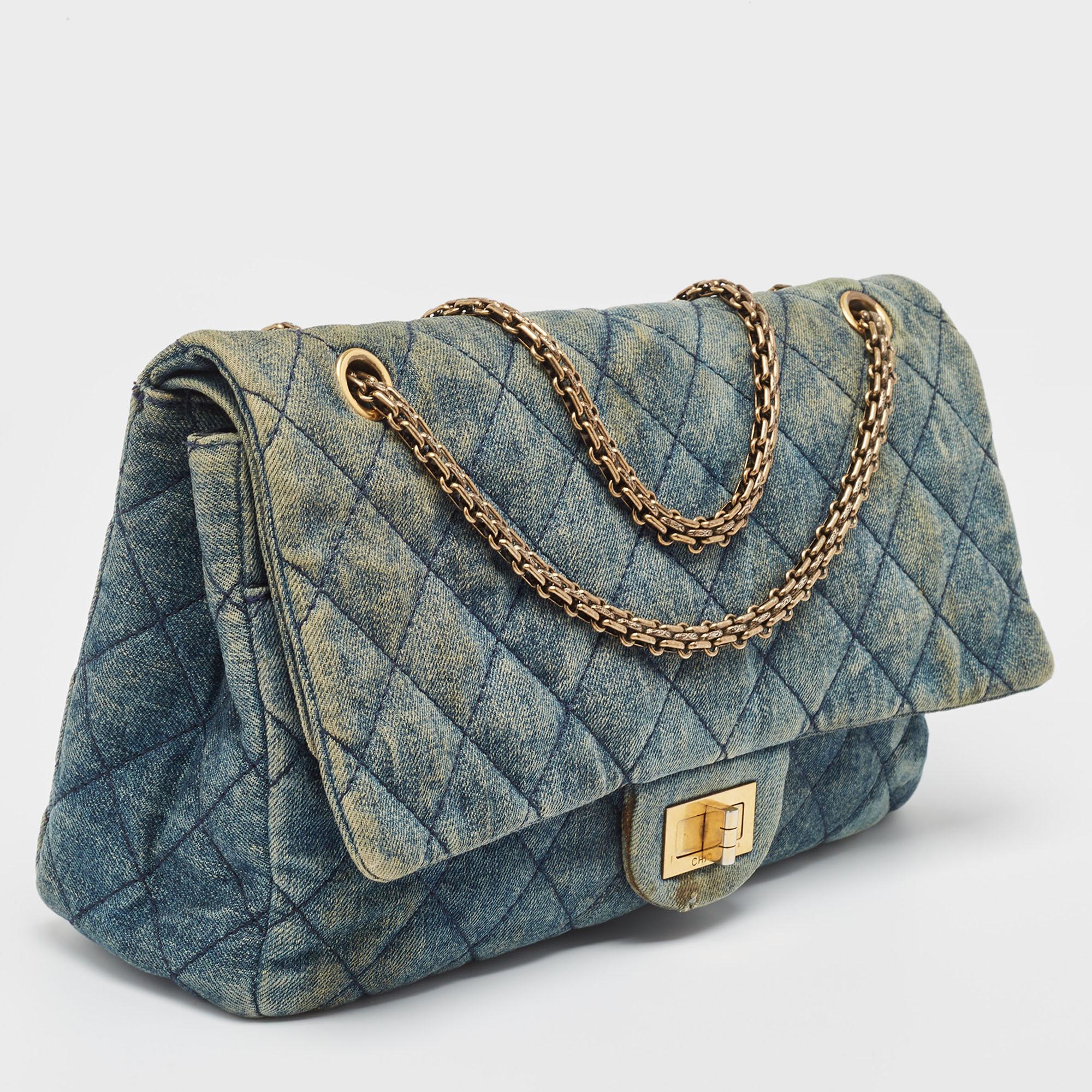 Chanel Blue Quilted Denim Classic 227 Reissue 2.55 Flap Bag In Good Condition For Sale In Dubai, Al Qouz 2