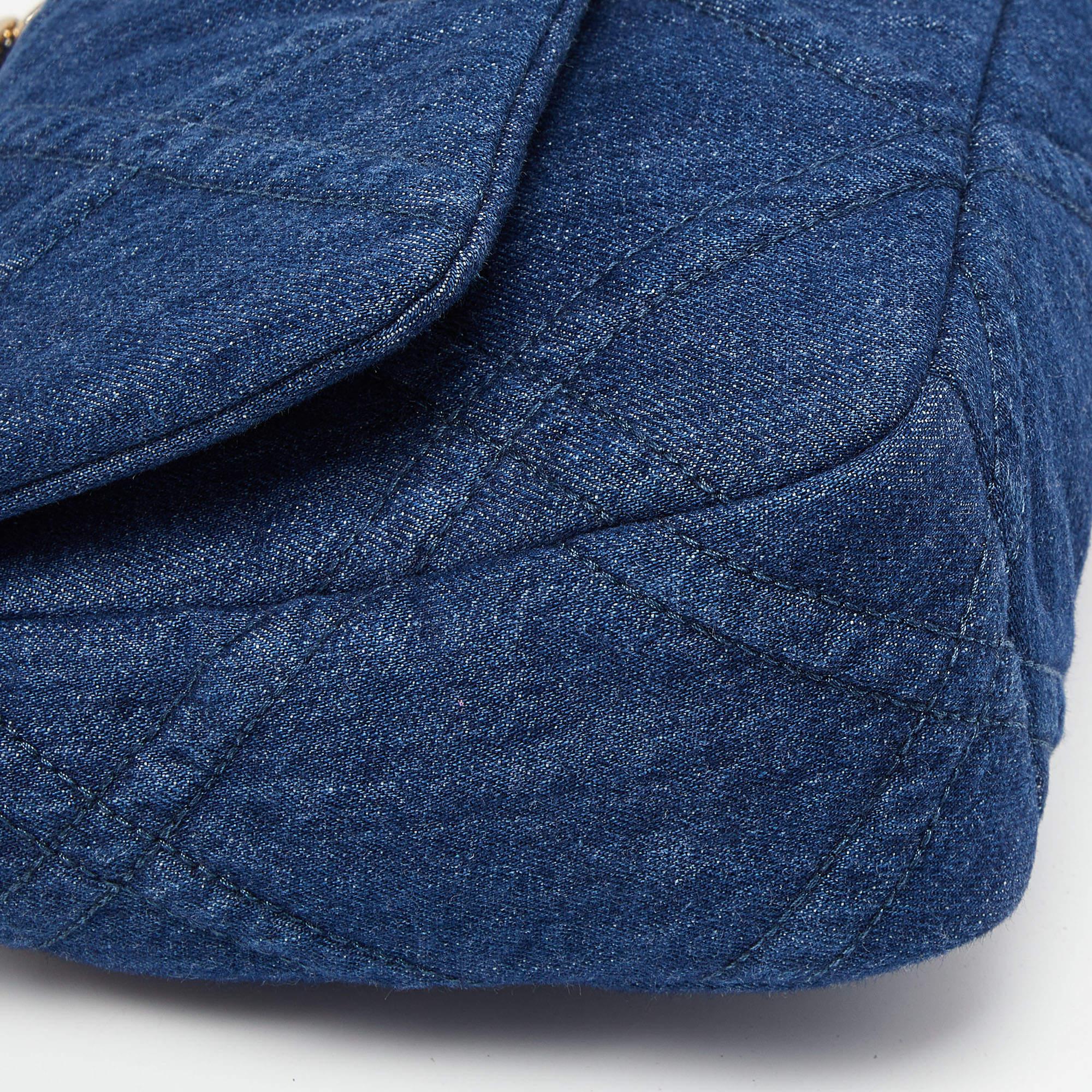 Chanel Blue Quilted Denim Medium 19 Flap Bag 6