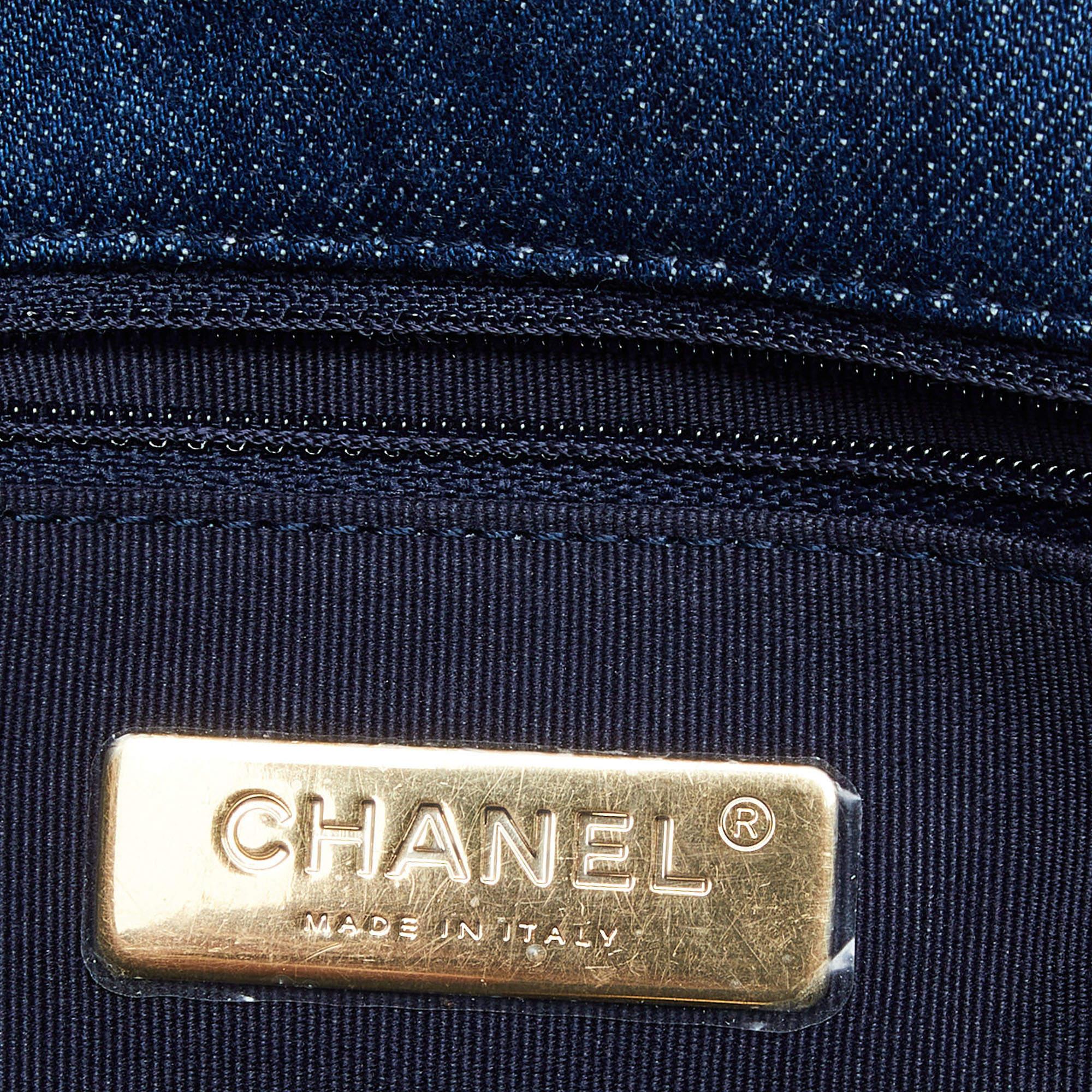 Chanel Blue Quilted Denim Medium 19 Flap Bag 3