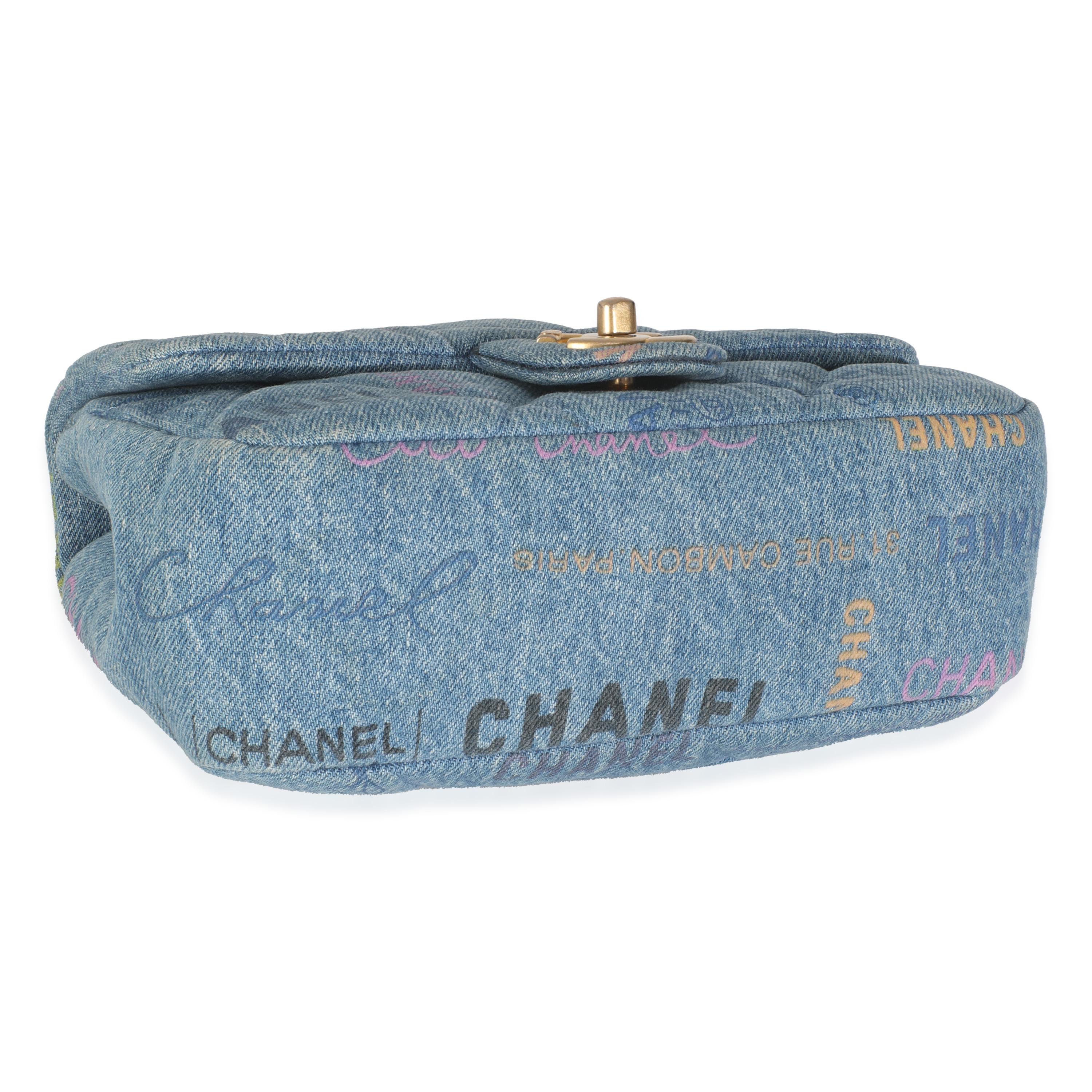 Chanel - Petit sac Mood à rabat imprimé en denim matelassé bleu Pour femmes en vente
