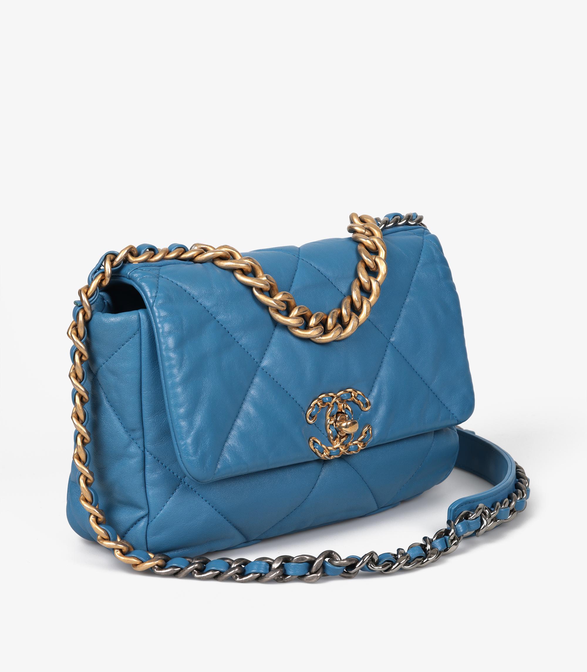 Chanel Blue Quilted Goatskin Leather Small 19 Flap Bag In Excellent Condition In Bishop's Stortford, Hertfordshire