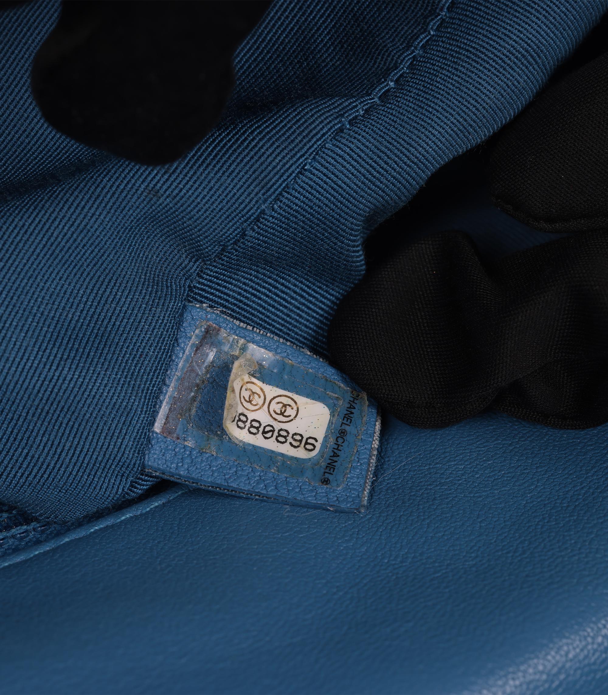 Chanel Blue Quilted Goatskin Leather Small 19 Flap Bag 4