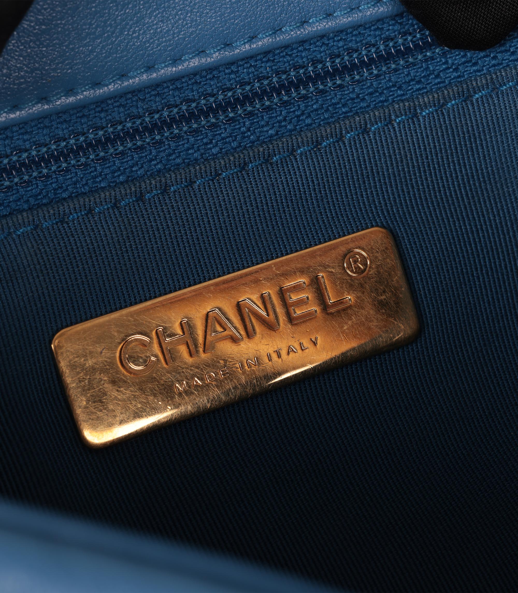 Chanel Blue Quilted Goatskin Leather Small 19 Flap Bag 5