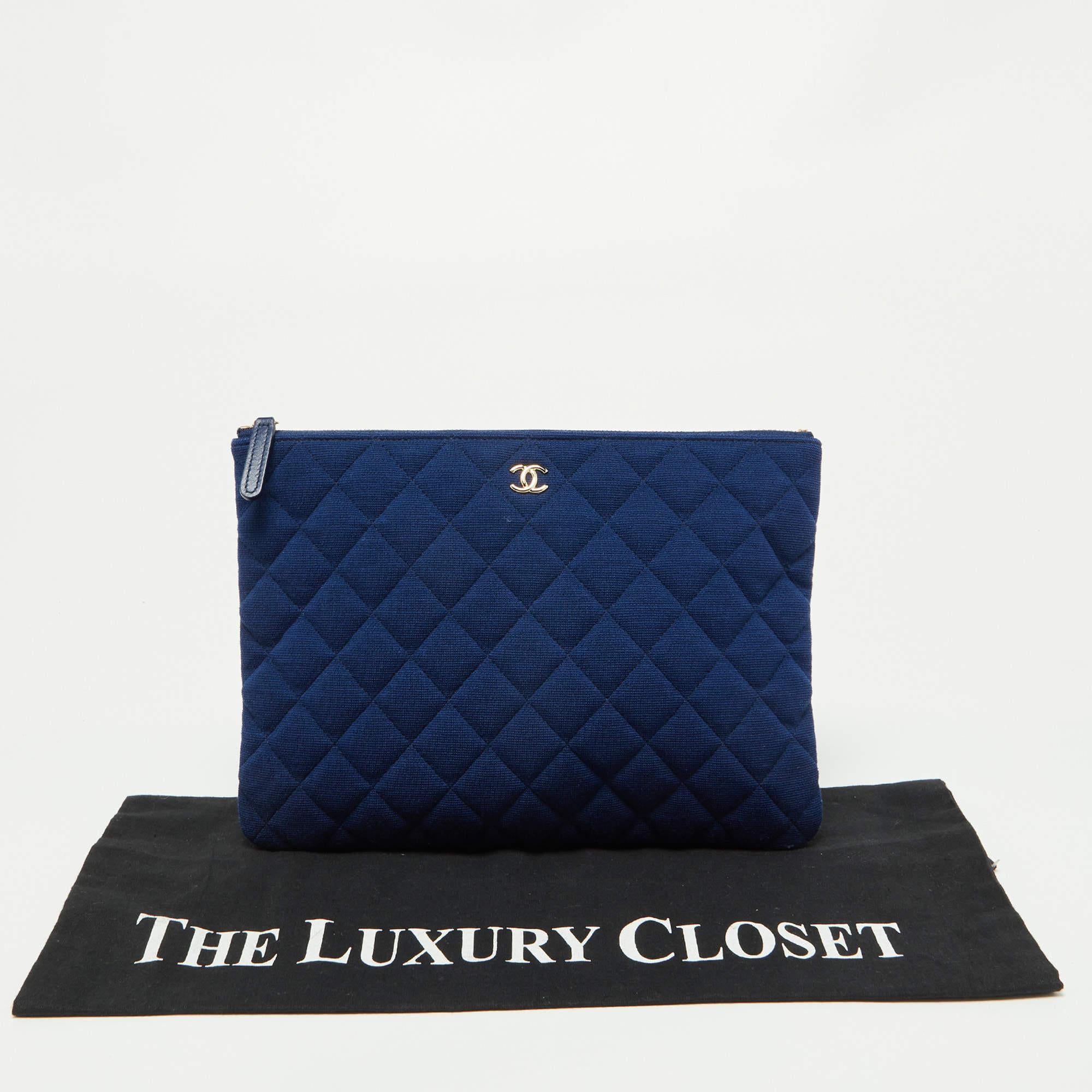 Chanel Blue Quilted Jersey Medium O Case Clutch 9