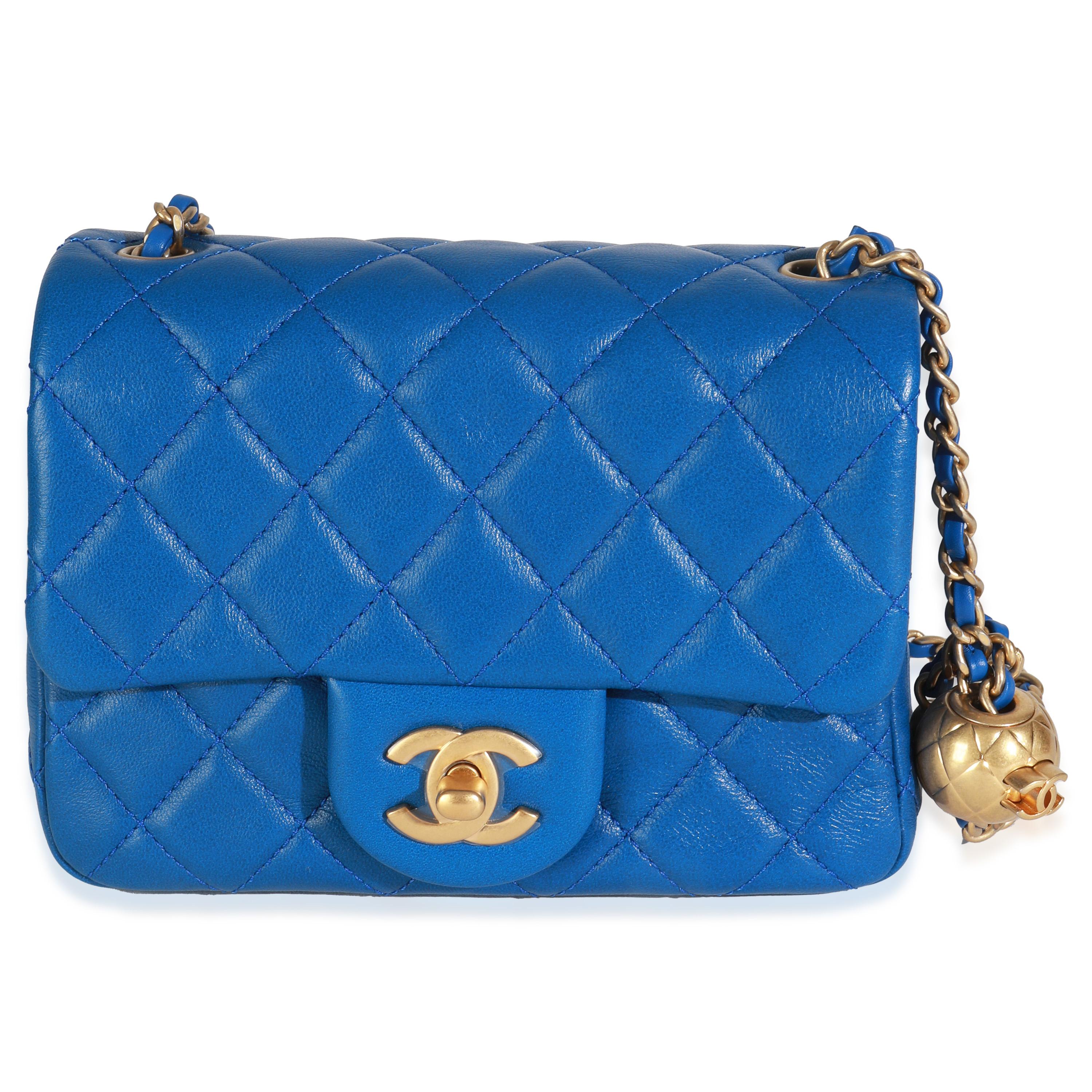 Chanel Blau Gestepptes Lammleder Mini Perlen Crush Klappe Tasche im Zustand „Hervorragend“ im Angebot in New York, NY