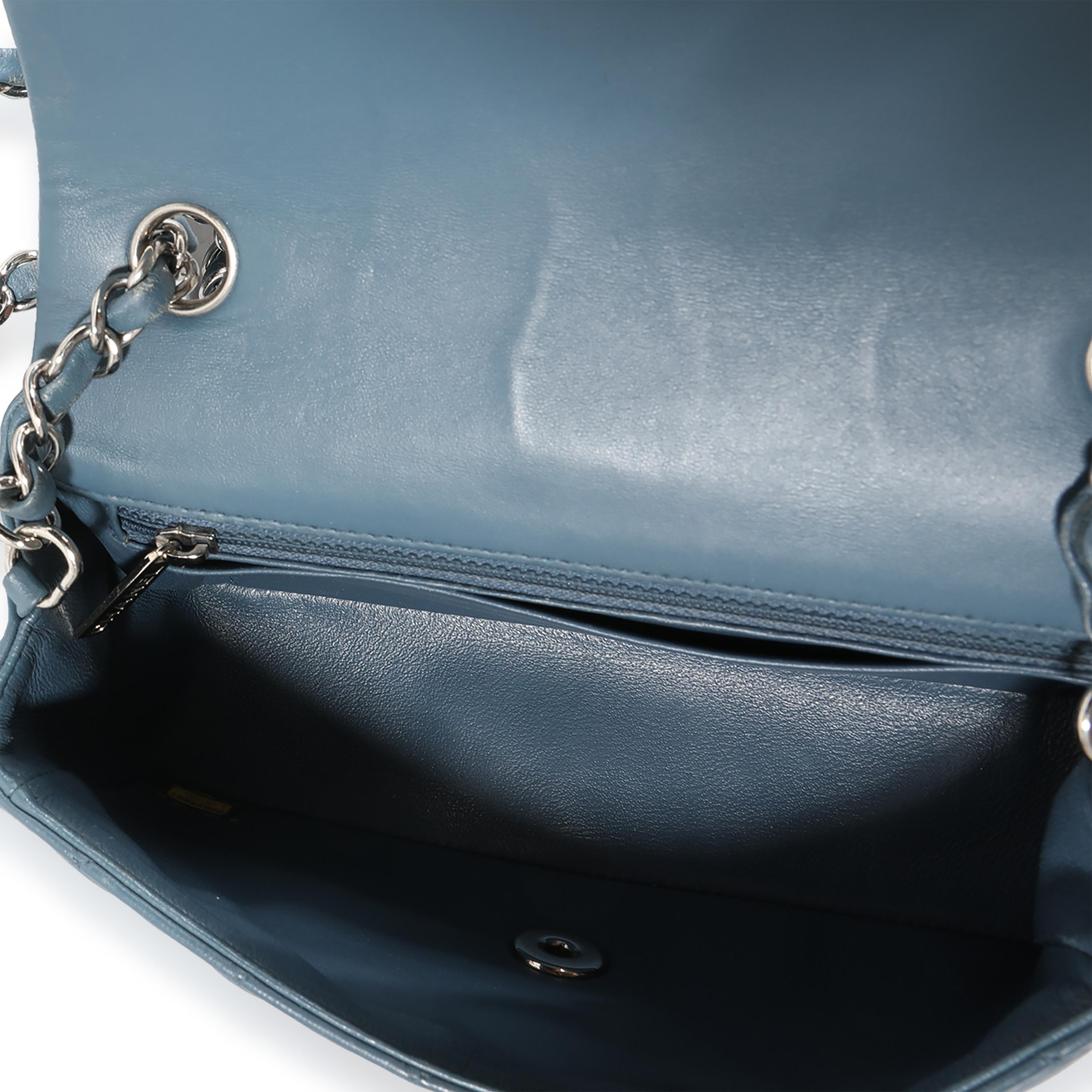 chanel classic mini flap bag
