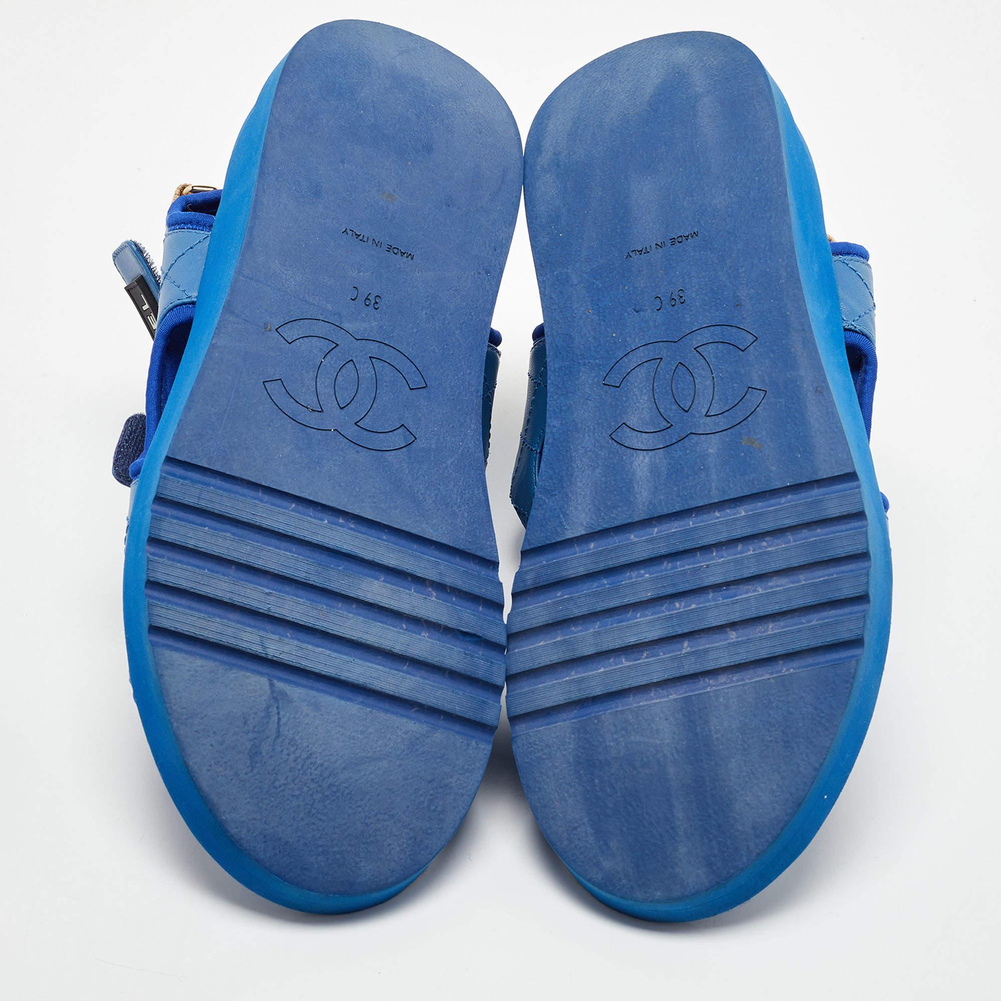 Chanel Blue Quilted Leather and Neoprene CC Ankle Strap Flat Sandals Size 39 3