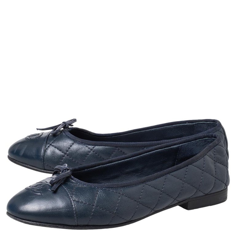Chanel Blue Quilted Leather CC Bow Ballet Flats Size 36 at 1stDibs