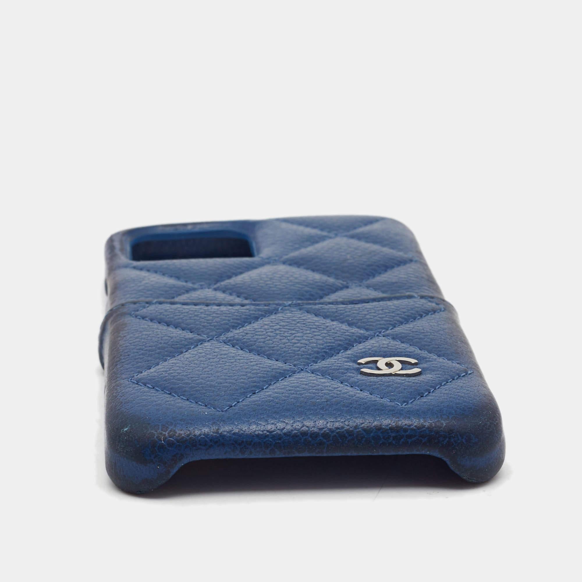 Women's Chanel Blue Quilted Leather CC iphone 11 Pro Cover