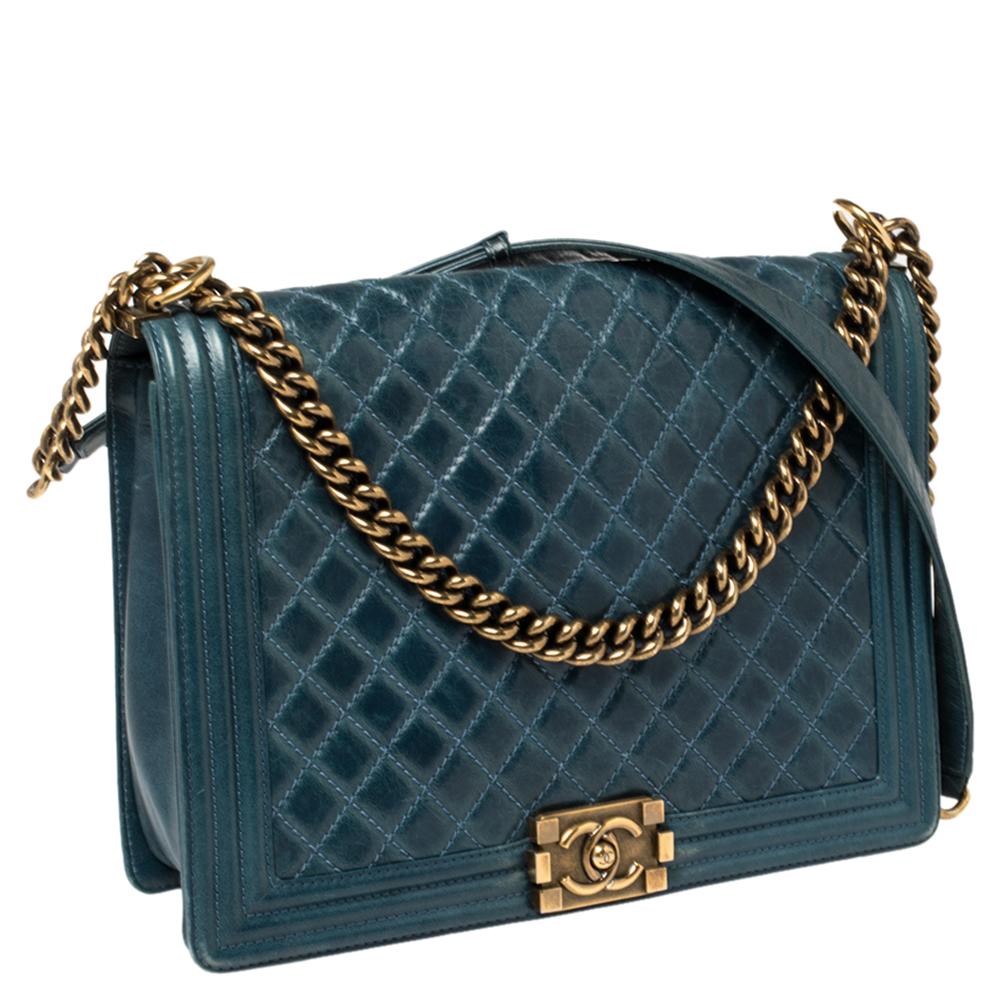 Chanel Blue Quilted Leather Large Boy Flap Bag In Good Condition In Dubai, Al Qouz 2