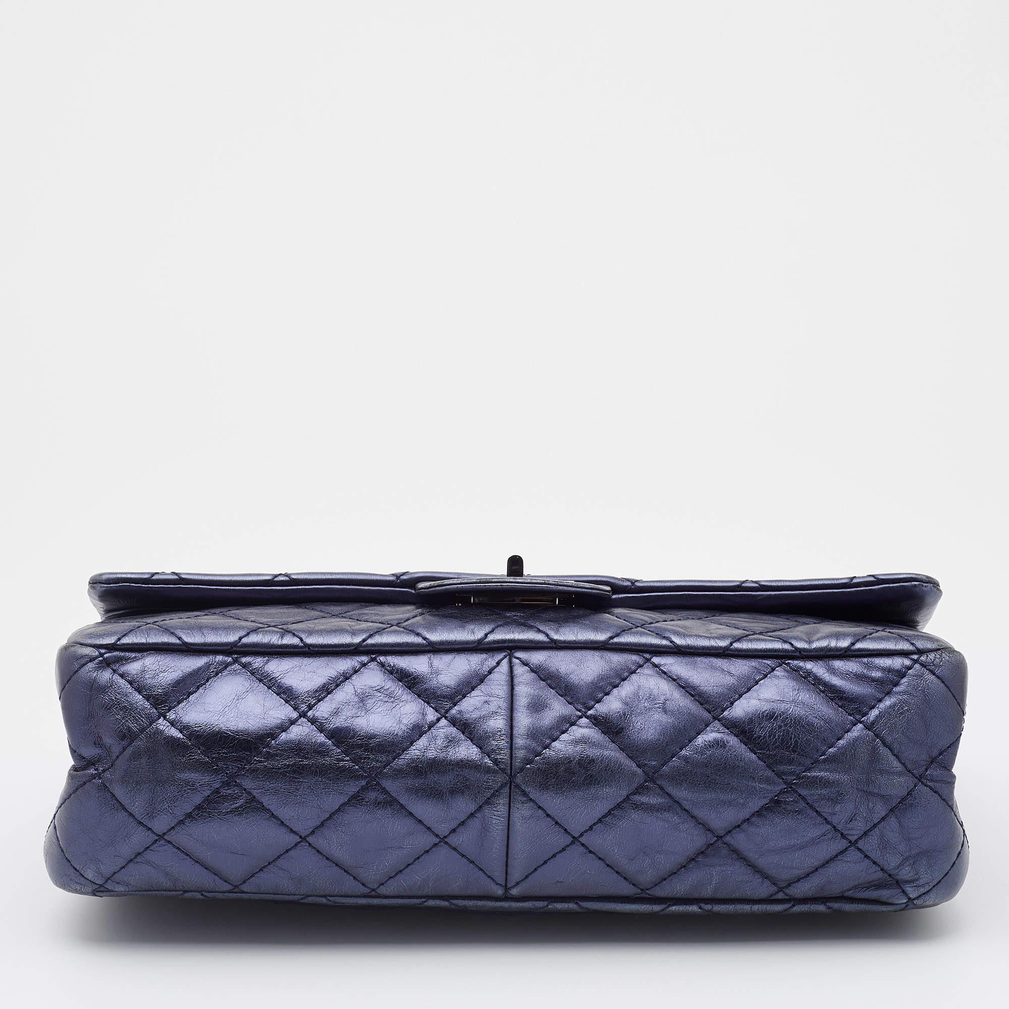 Chanel Blue Quilted Leather Reissue 2.55 Classic 227 Bag In Good Condition In Dubai, Al Qouz 2