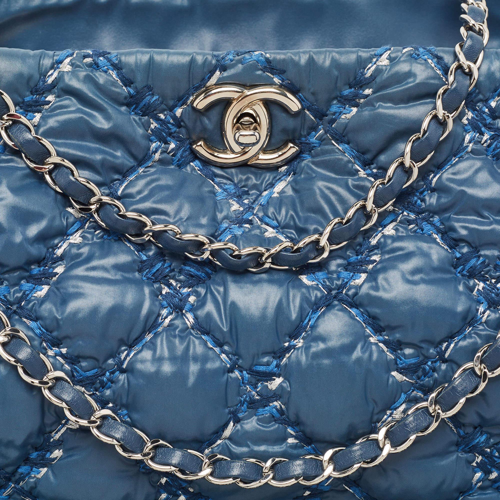 Women's Chanel Blue Quilted Nylon and Tweed Ultra Stitch Bubble Tote For Sale