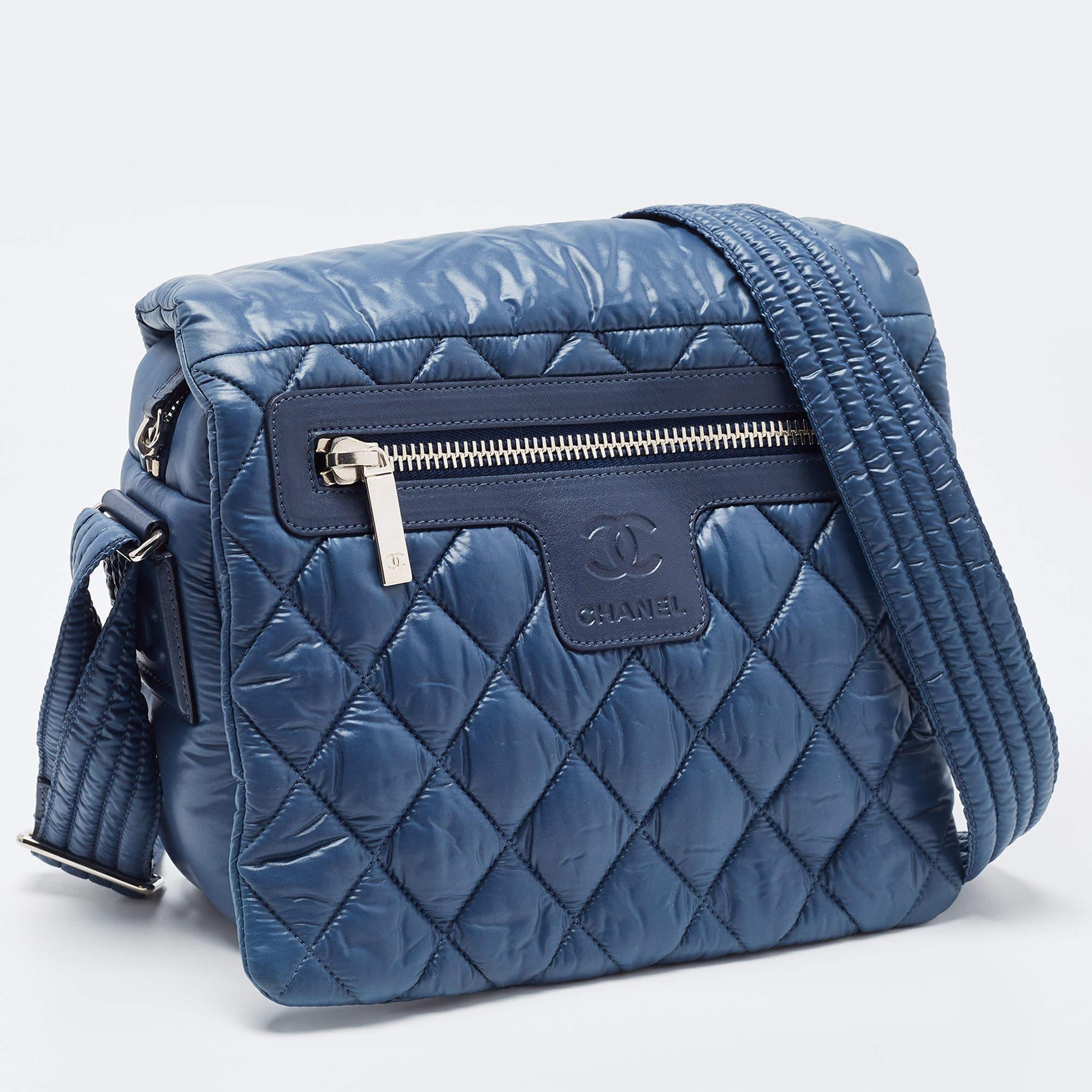Chanel Blue Quilted Nylon Small Coco Cocoon Messenger Bag In Excellent Condition For Sale In Dubai, Al Qouz 2