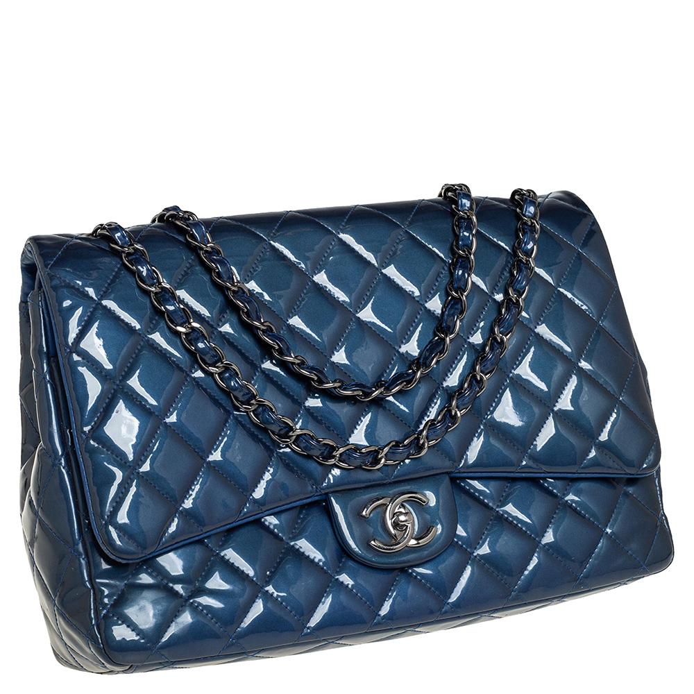 Chanel Blue Quilted Patent Leather Maxi Classic Double Flap Bag In Fair Condition In Dubai, Al Qouz 2