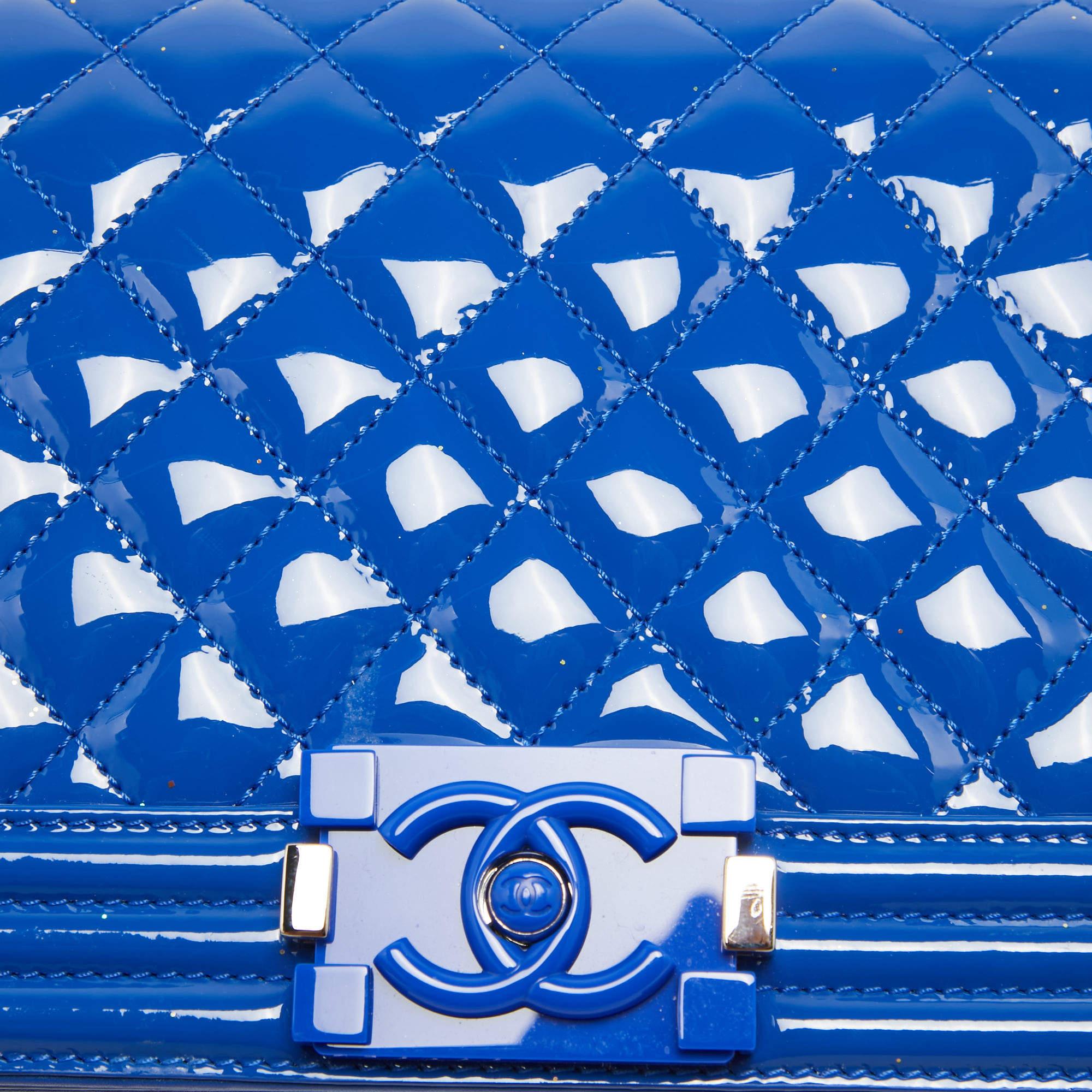 Chanel Blue Quilted Patent Leather Medium Boy Flap Bag For Sale 8