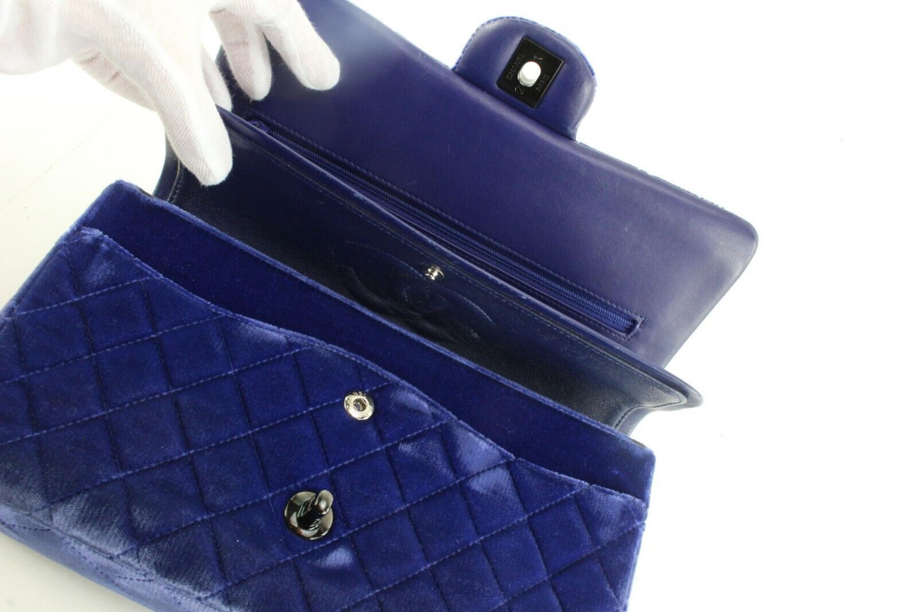 Chanel Blue Quilted Velour Medium Classic Flap Velvet 2CC0406 4
