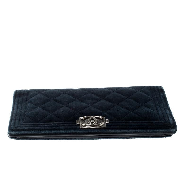 Chanel Blue Quilted Velvet Boy Long Flap Wallet In Good Condition In Dubai, Al Qouz 2