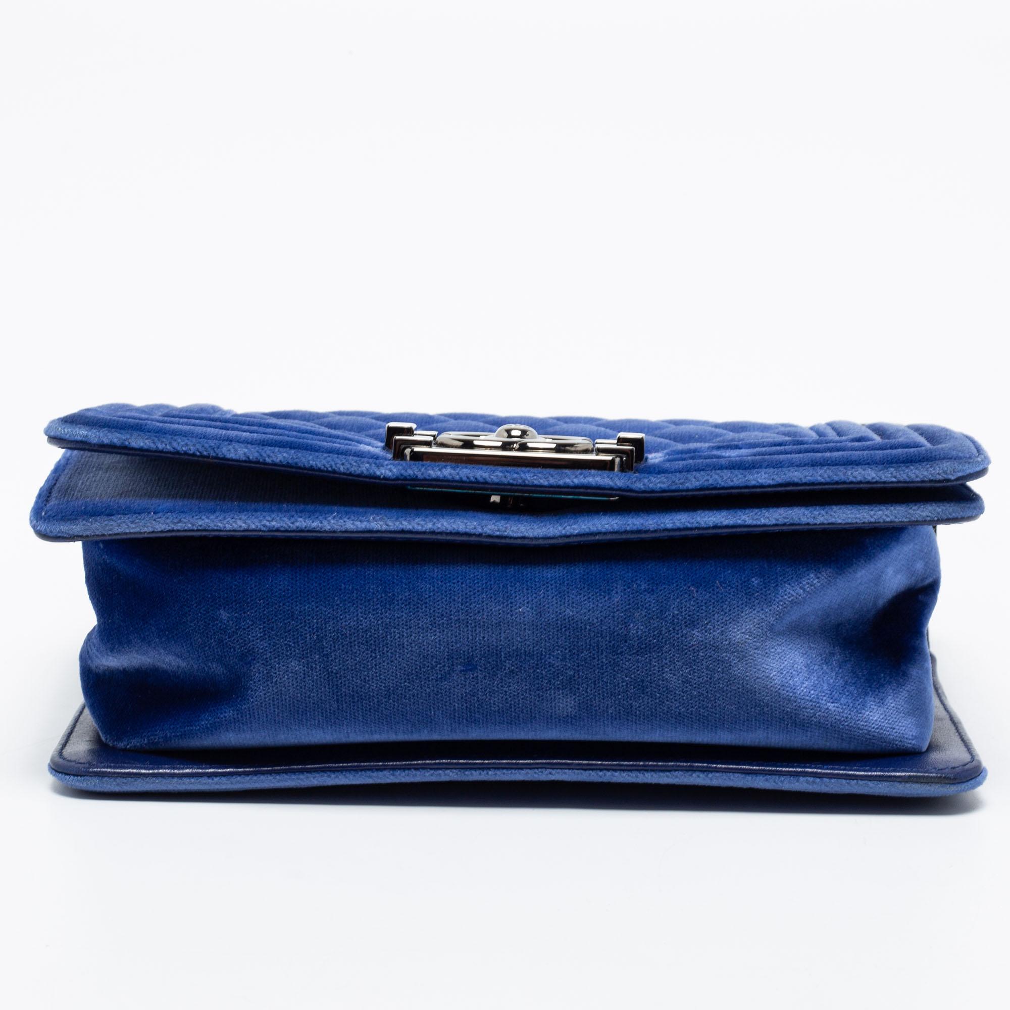 Women's Chanel Blue Quilted Velvet Small Boy Flap Bag