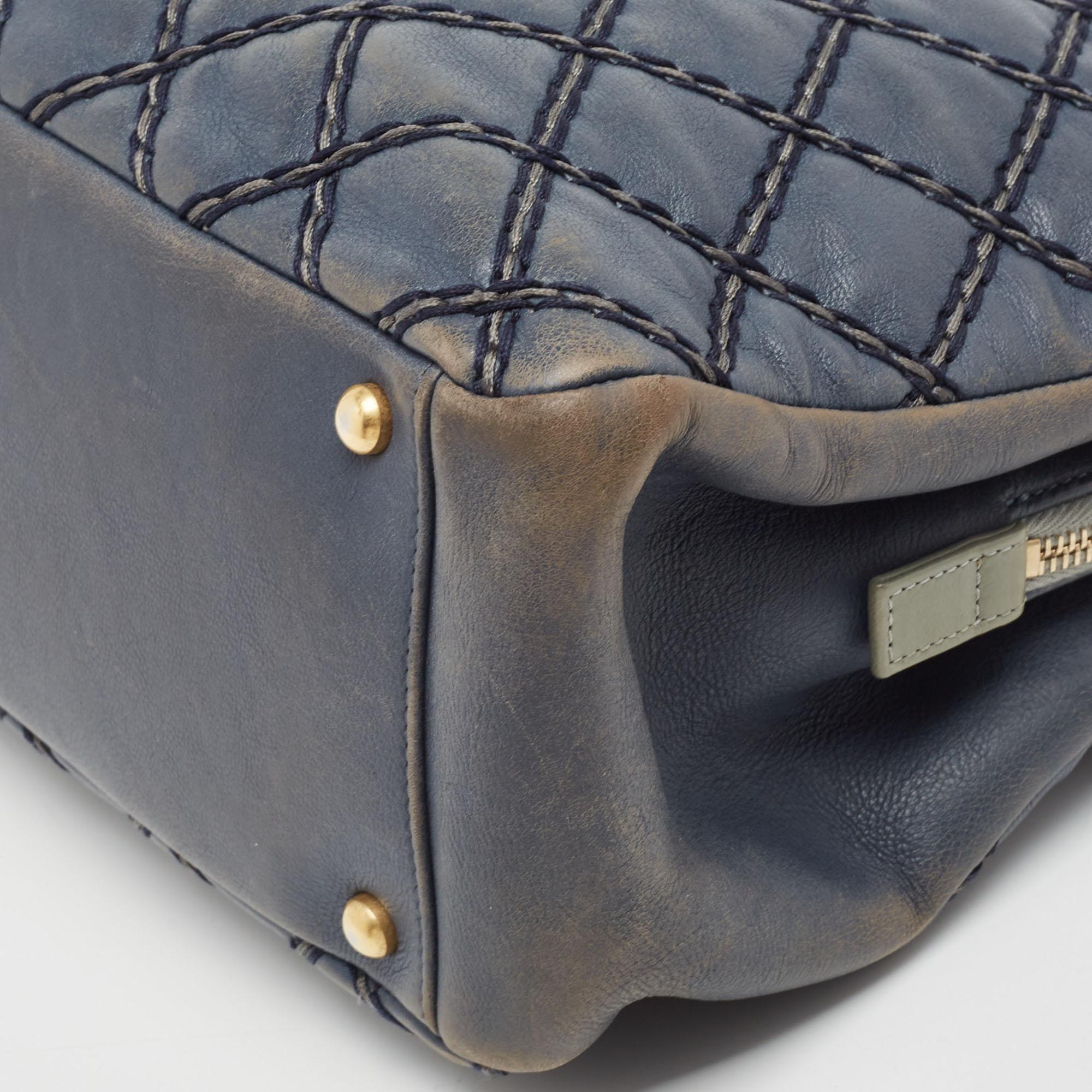Chanel Blaue gesteppte Wildstich-Tasche aus Leder mit Kette im Angebot 2