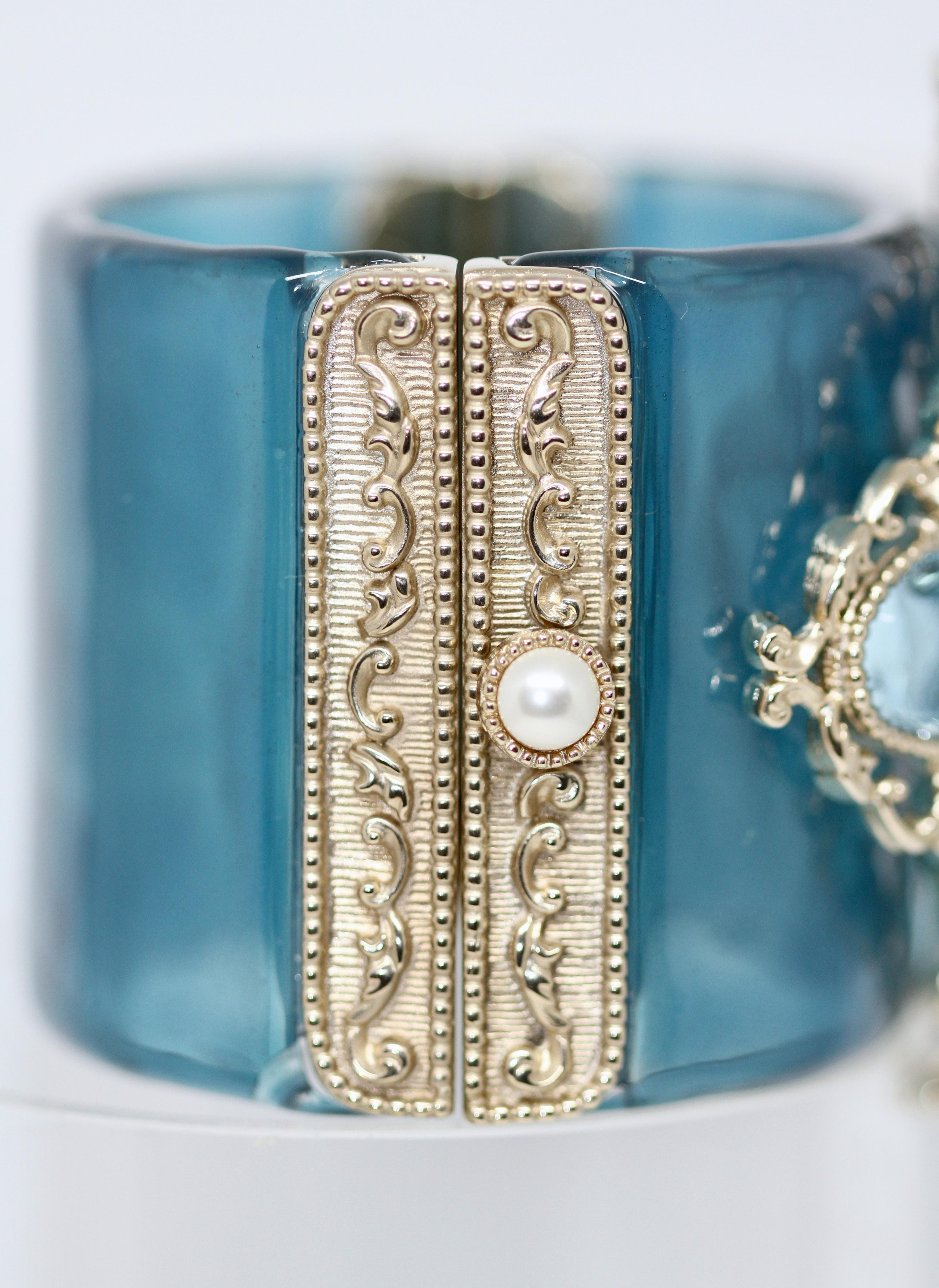 Chanel Blue Resin Versailles Cuff Bracelet In Excellent Condition In Geneva, CH