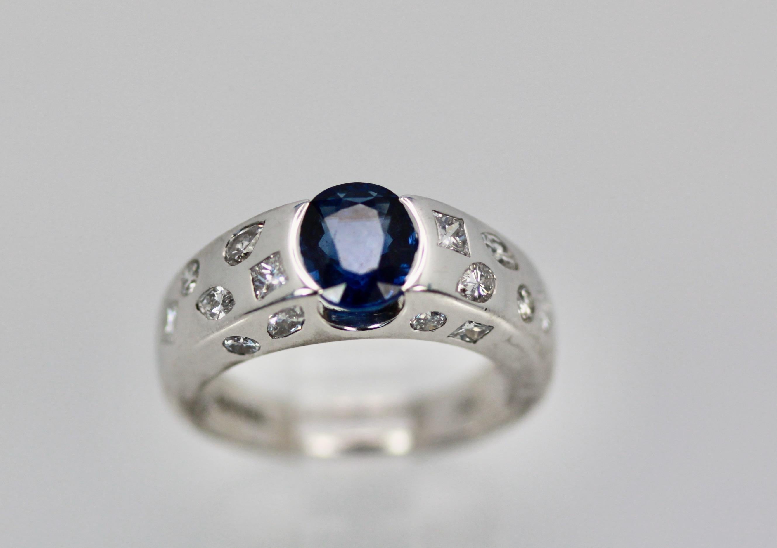 Chanel Blue Sapphire Diamond Ring 18 Karat In Good Condition In North Hollywood, CA