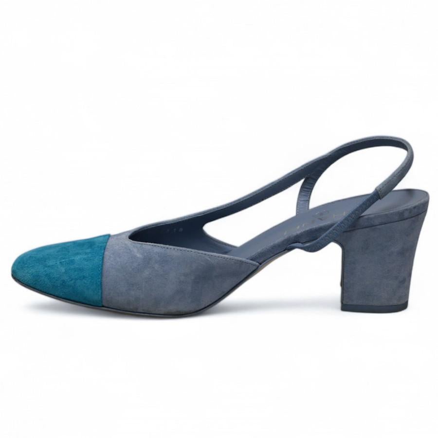 Chanel blau slingbacks Größe fr40 im Zustand „Hervorragend“ im Angebot in Paris, FR