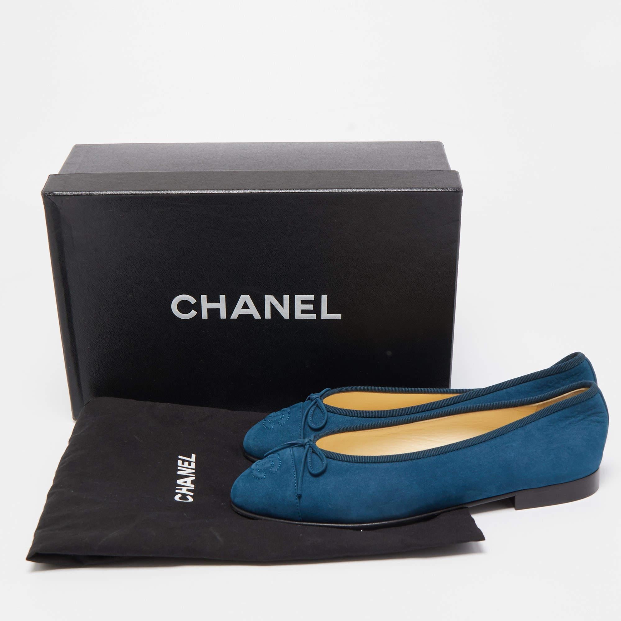 Chanel Blue Suede CC Cap Top Ballet Flats Size 40 2