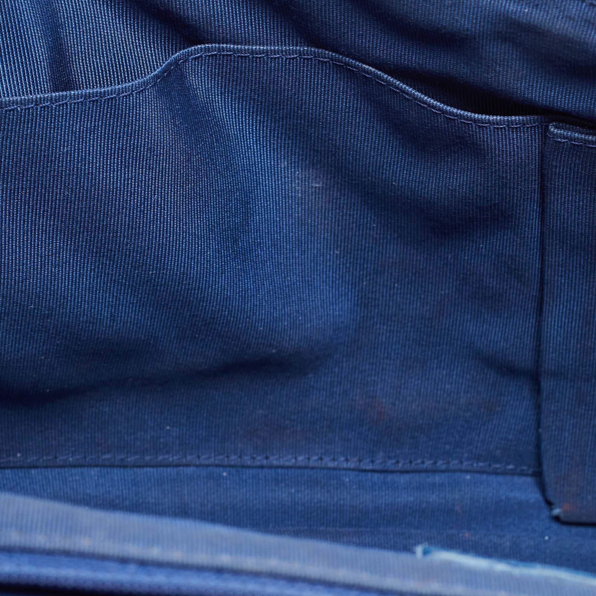 Chanel Blue Surpique Chevron Leather CC Flap Bag 7