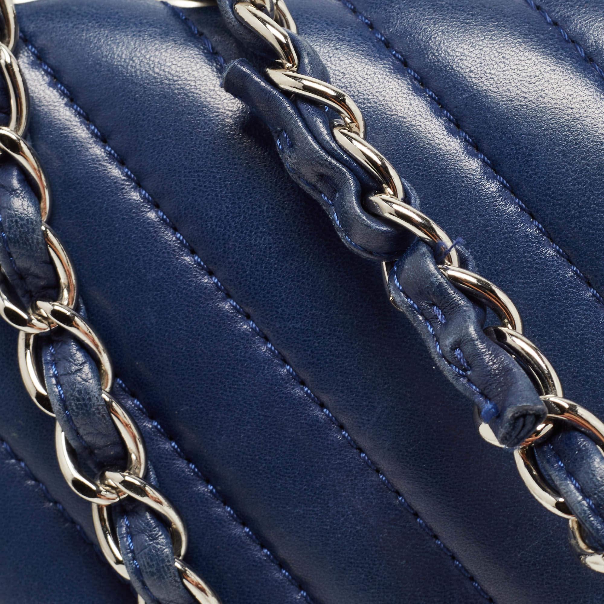 Chanel Blue Surpique Chevron Leather CC Flap Bag 9