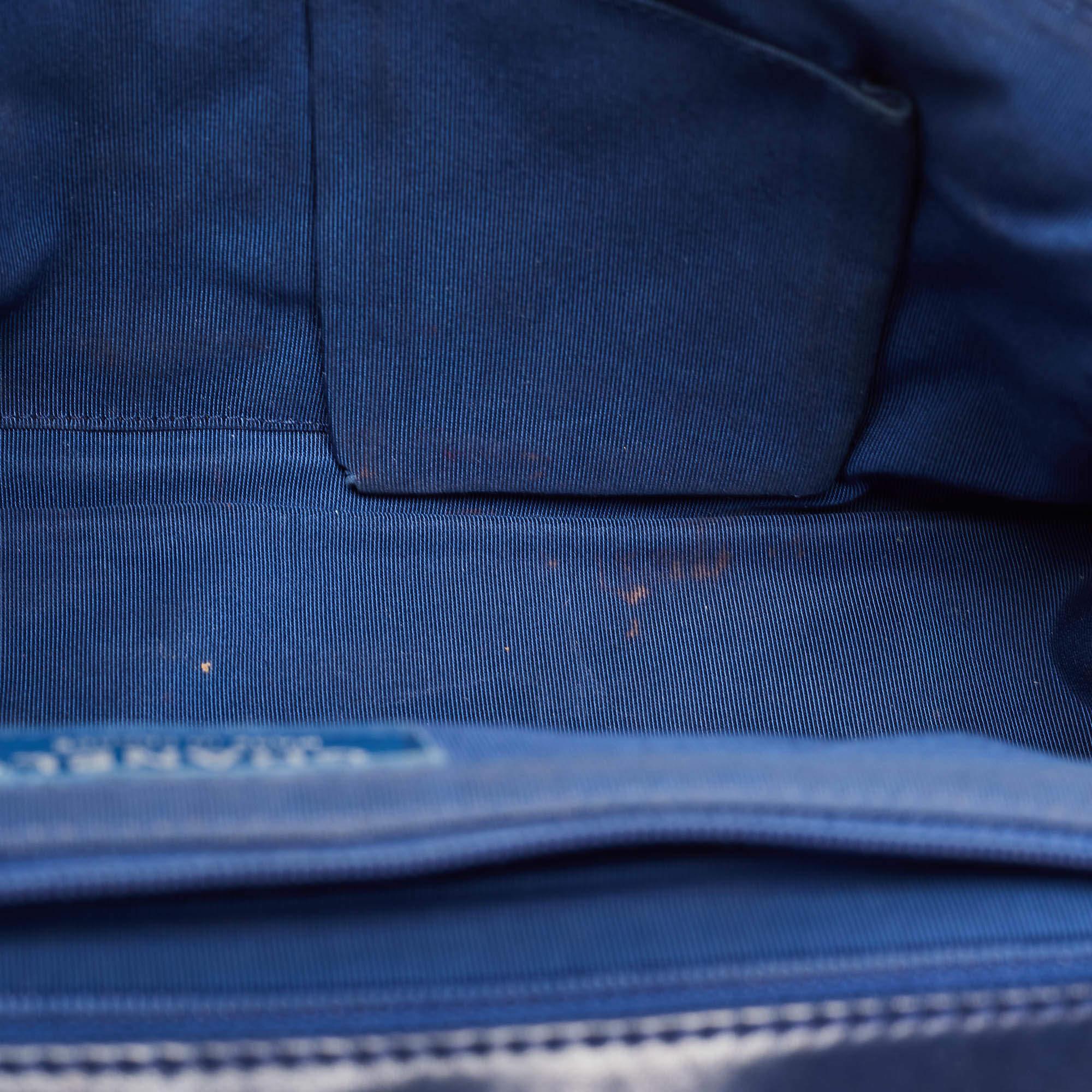 Chanel Blue Surpique Chevron Leather CC Flap Bag 10