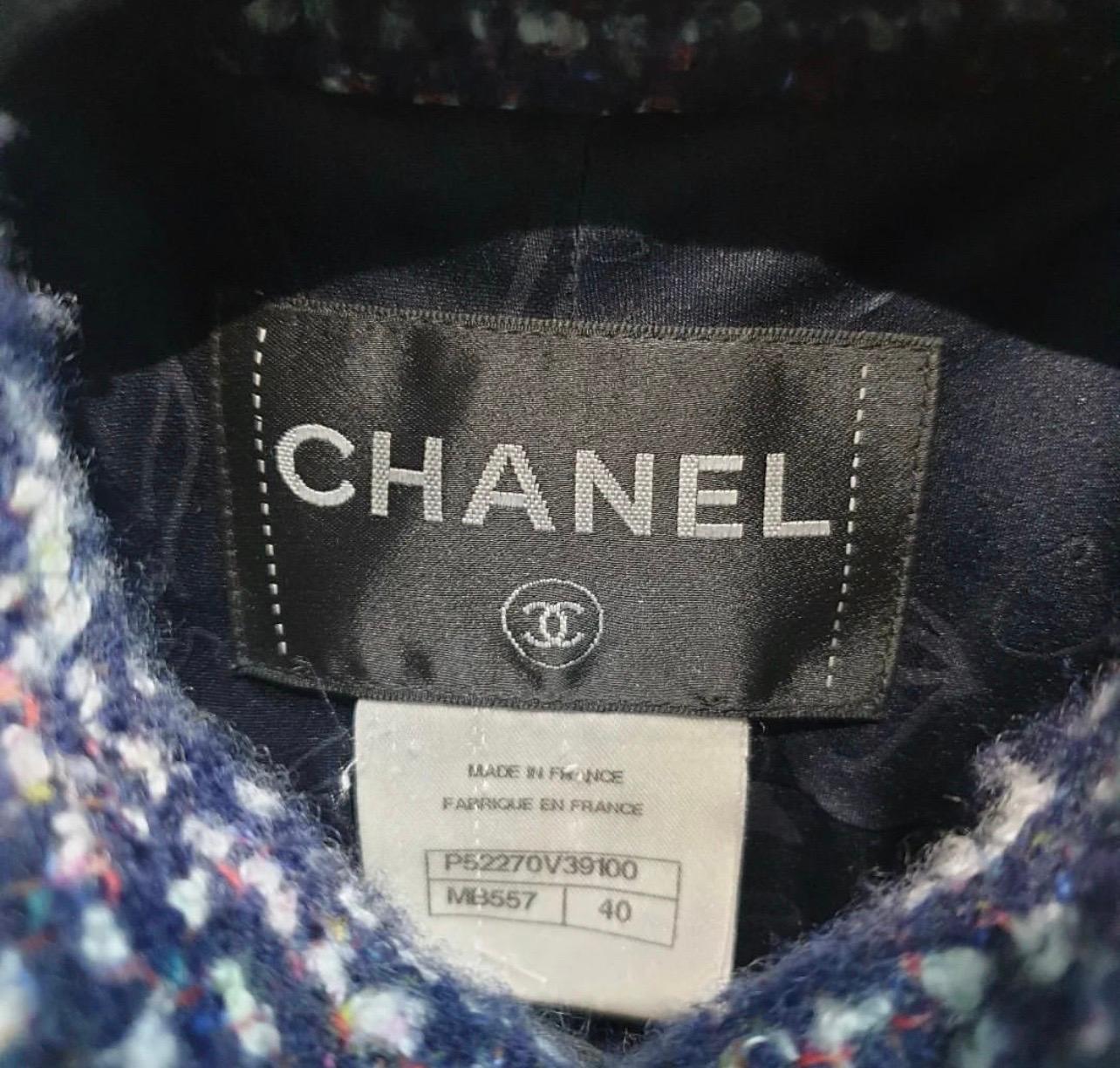 Chanel Blue Tweed Coat In Excellent Condition For Sale In Krakow, PL