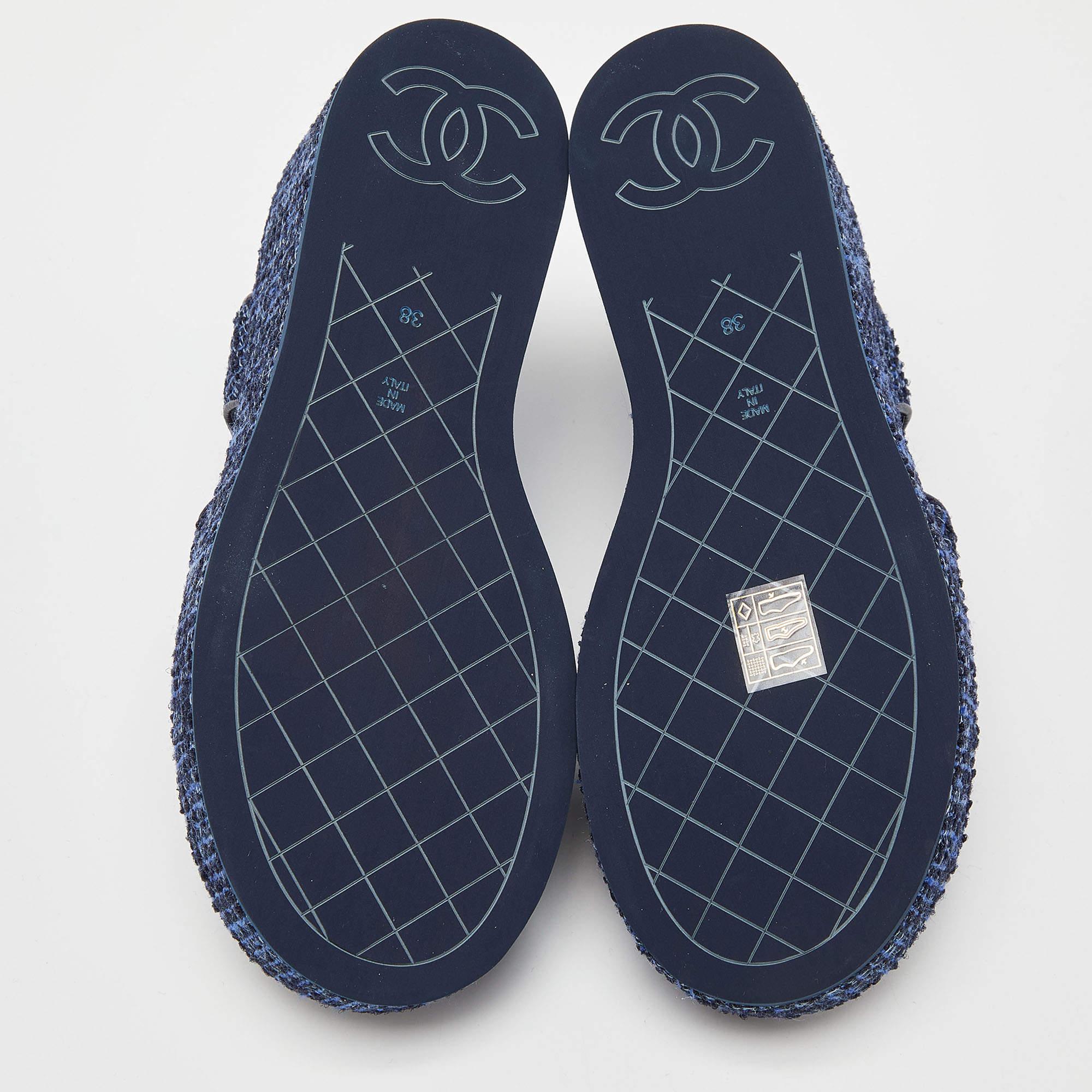 Chanel Blue Tweed Criss Cross CC Platform Sandals 3