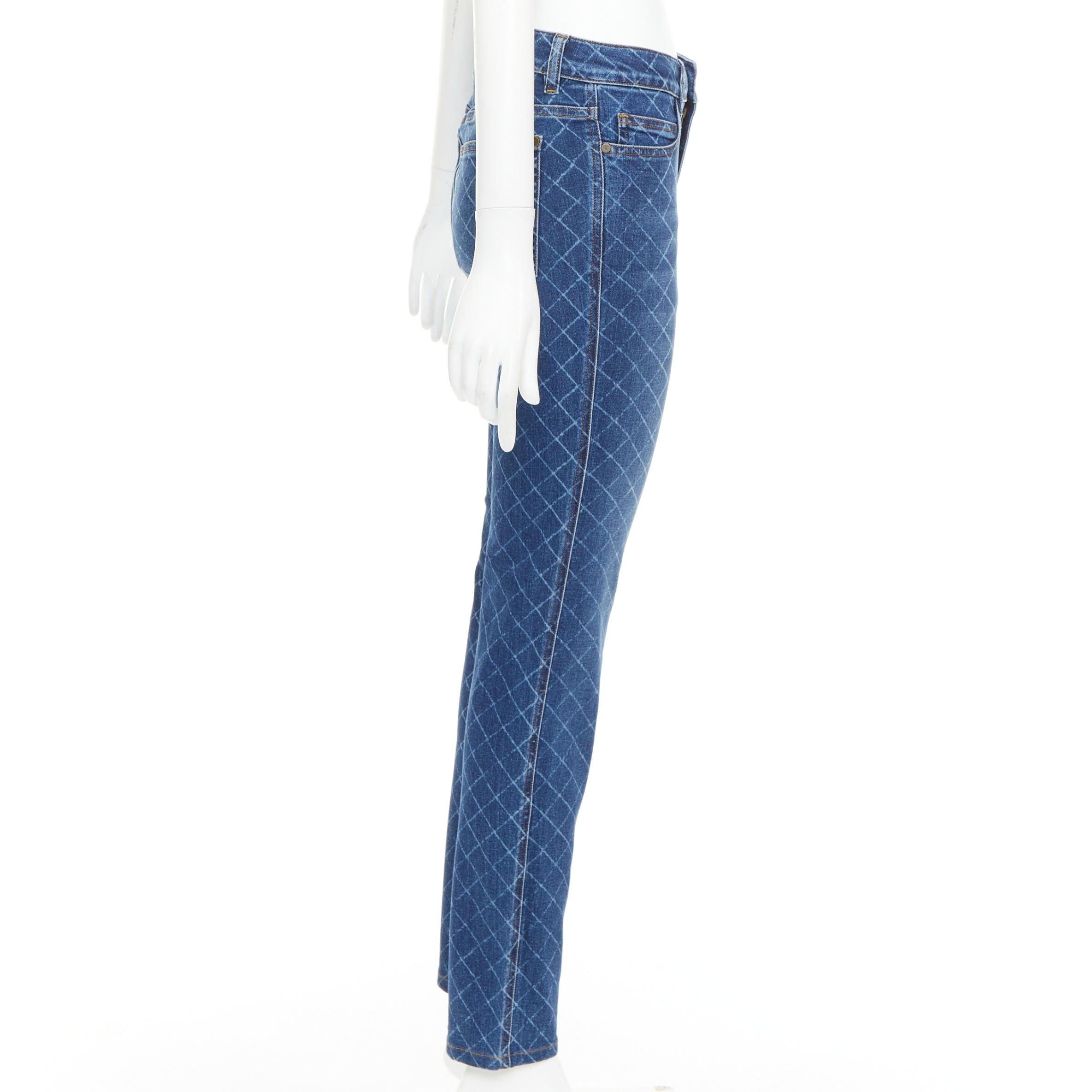CHANEL vaqueros pitillo de cintura media con rejilla de rombos azul lavado FR38 M en Bueno estado para la venta en Hong Kong, NT