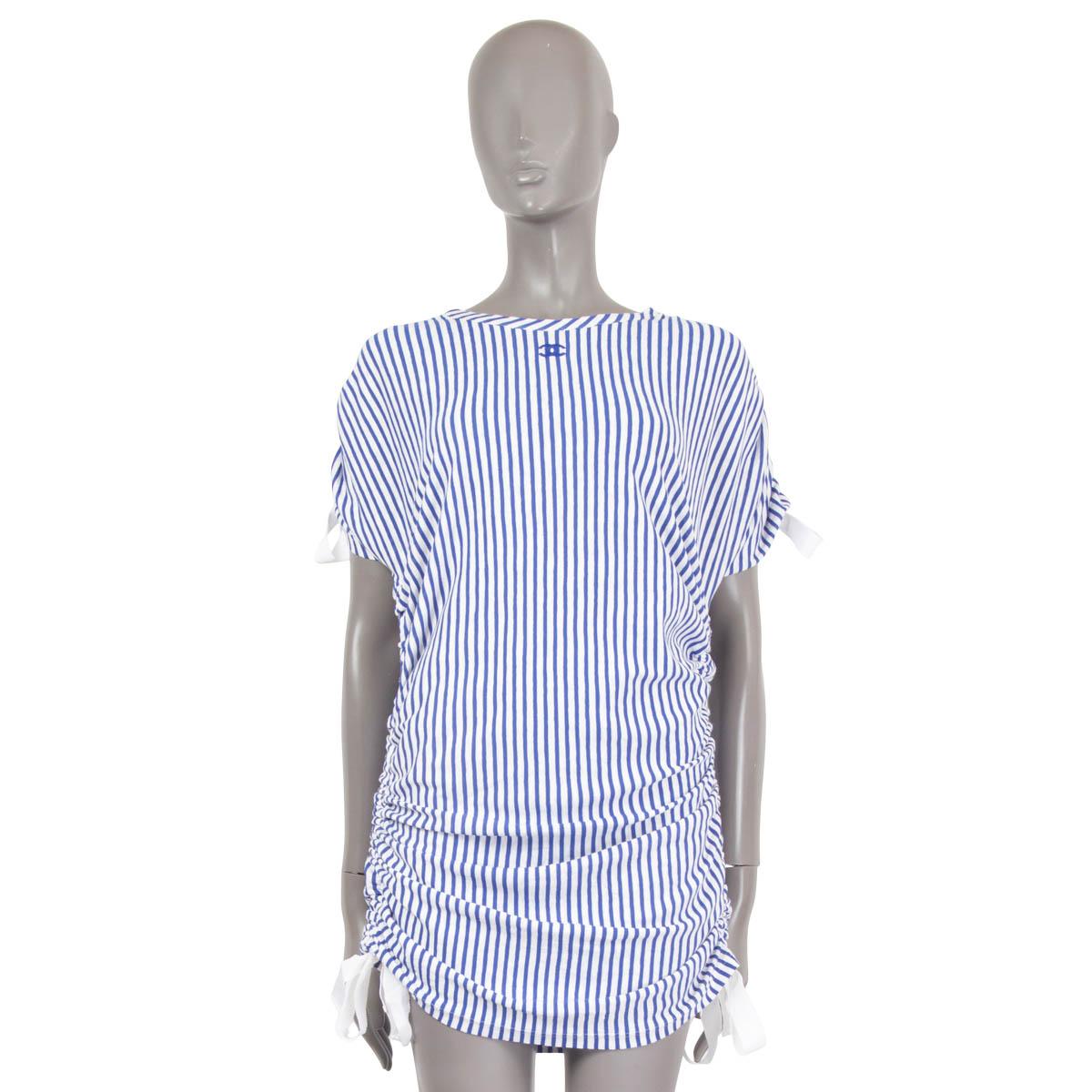Gray CHANEL blue & white 2019 19C LA PAUSA STRIPED KNIT Dress 42 L For Sale