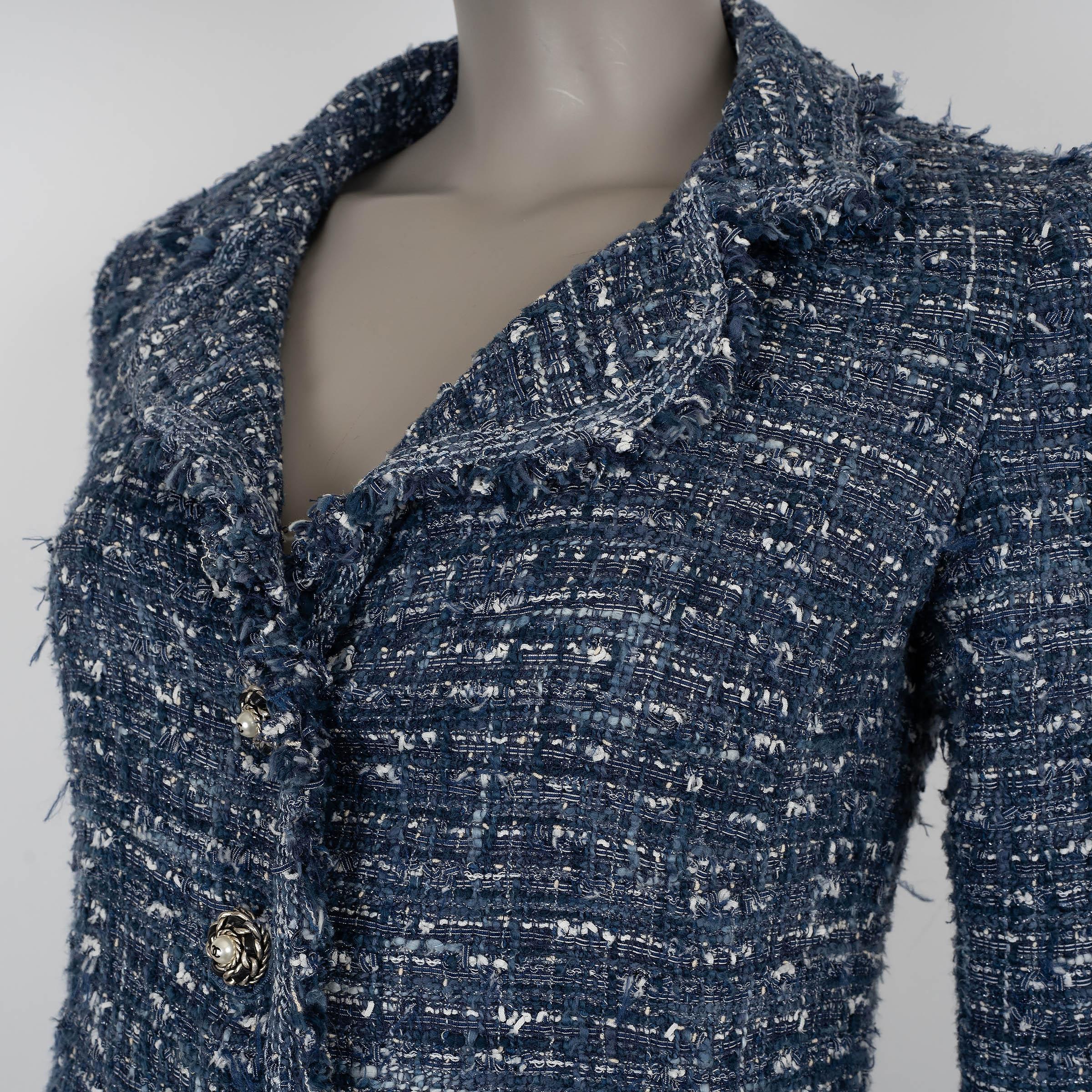 CHANEL blue white black 10P FRINGE TRIM TWEED Jacket 38 S For Sale 1
