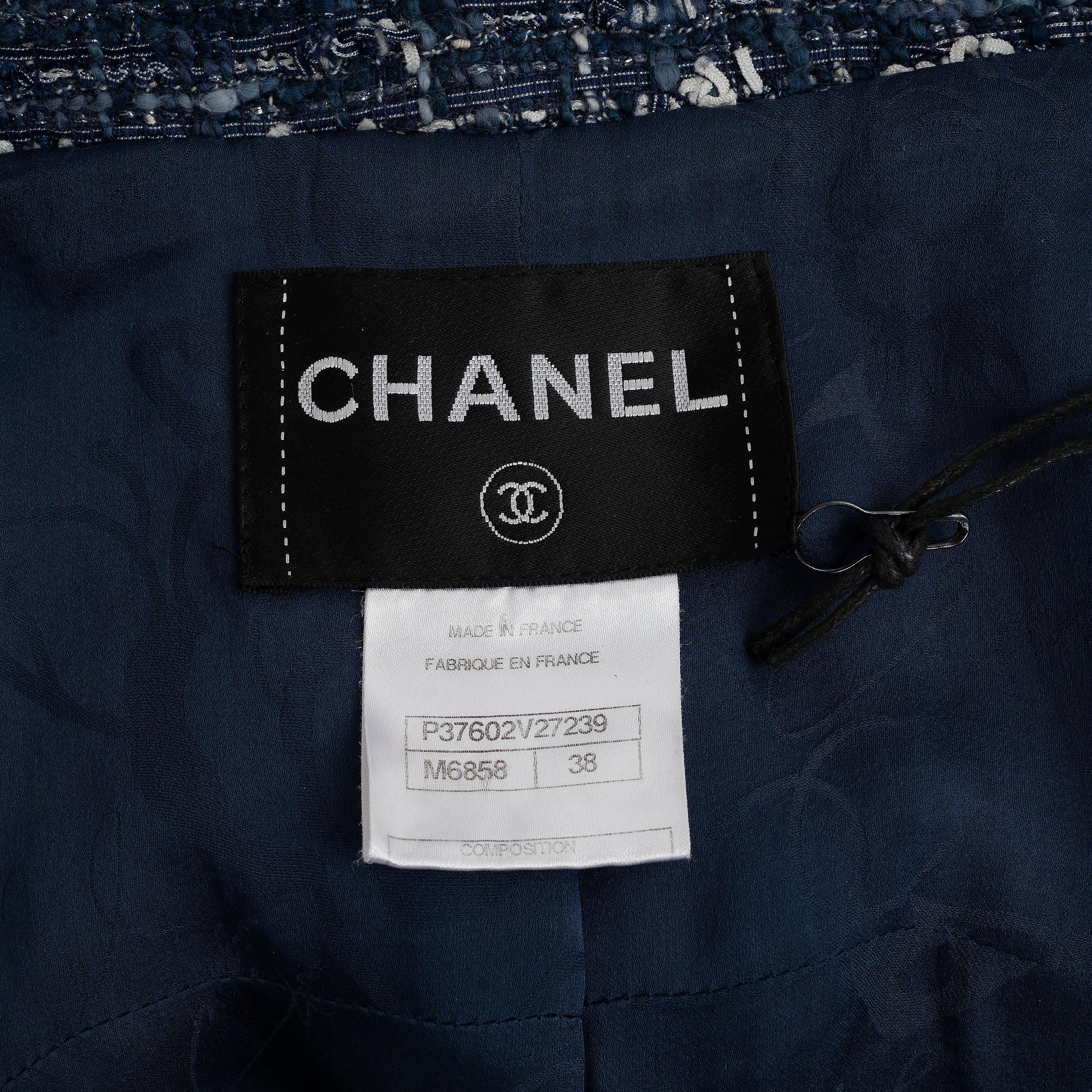 CHANEL blue white black 10P FRINGE TRIM TWEED Jacket 38 S For Sale 3